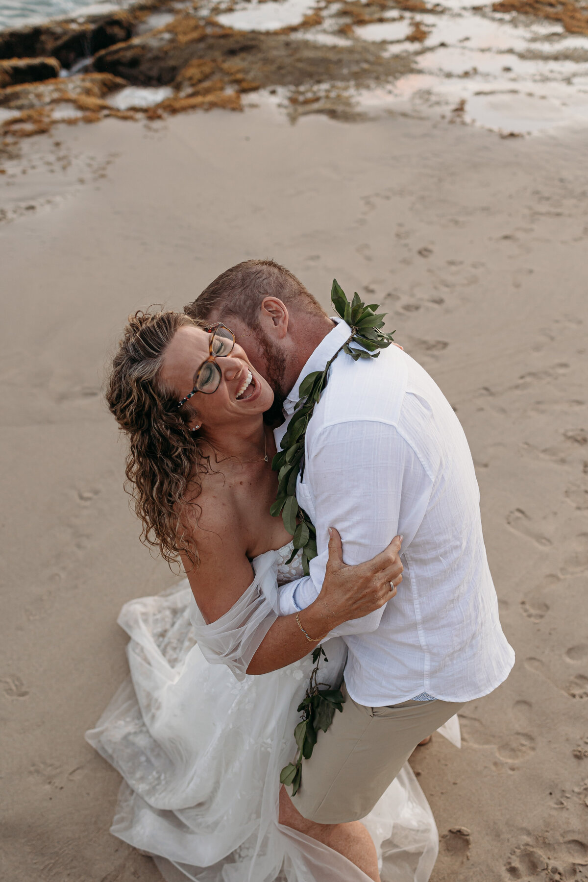 Hawaii-beach-elopement-154