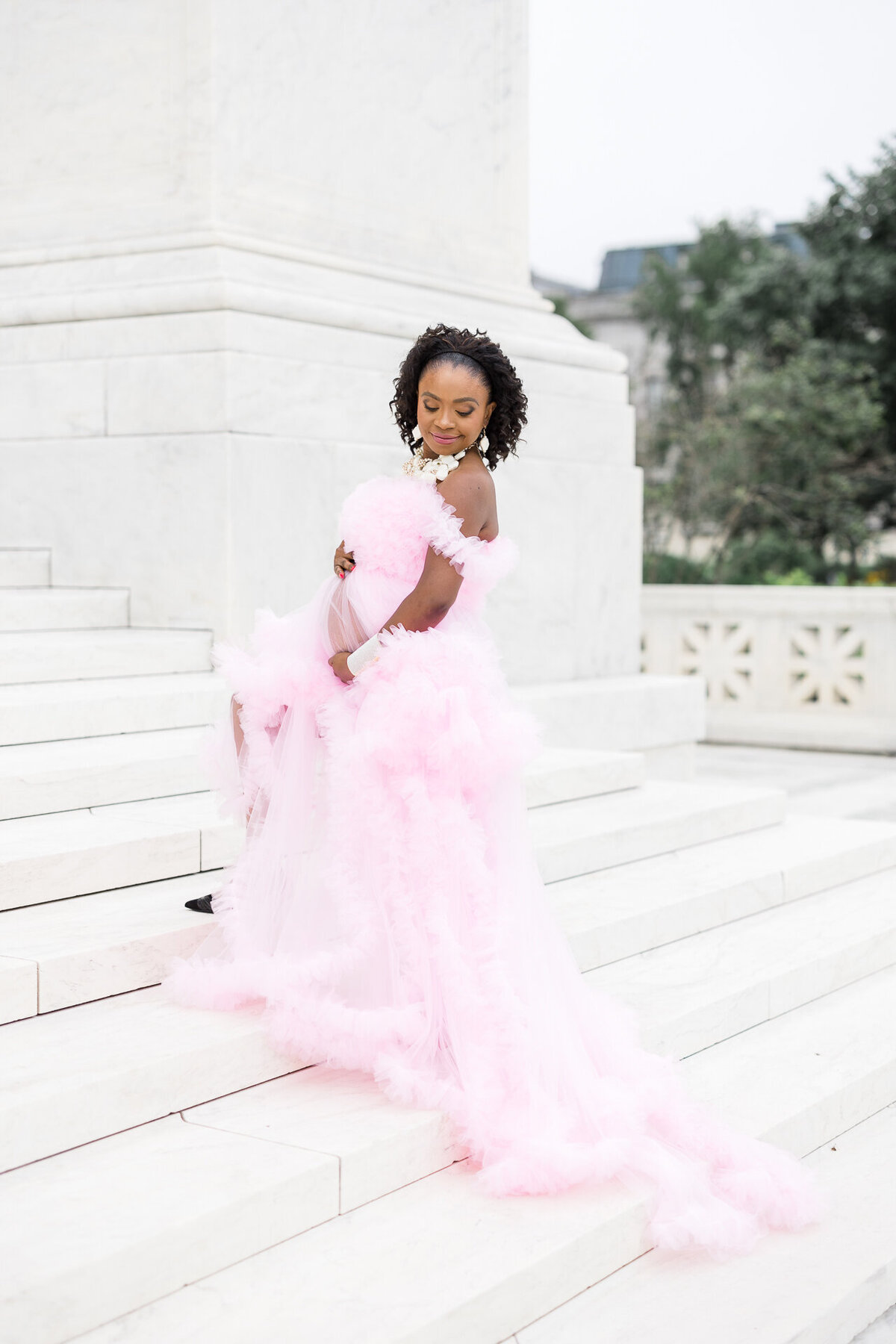 maternity-photography-big-pink-dress-capitol-building-washington-dc-supreme-court-54