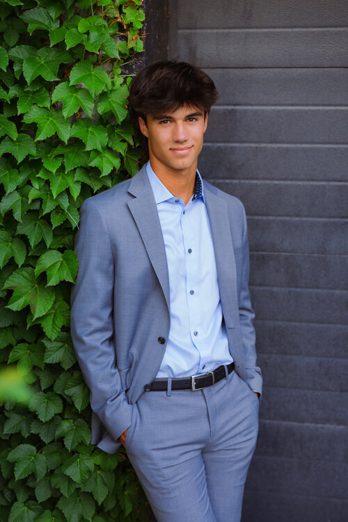 andrew77