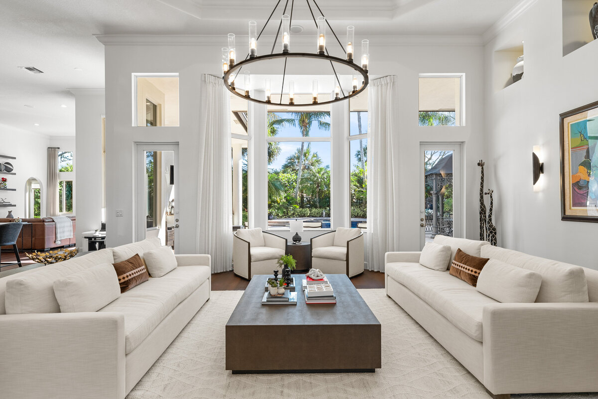 Interior-Concierges-Modern-Warmth-Jupiter-Interior-Designer-04