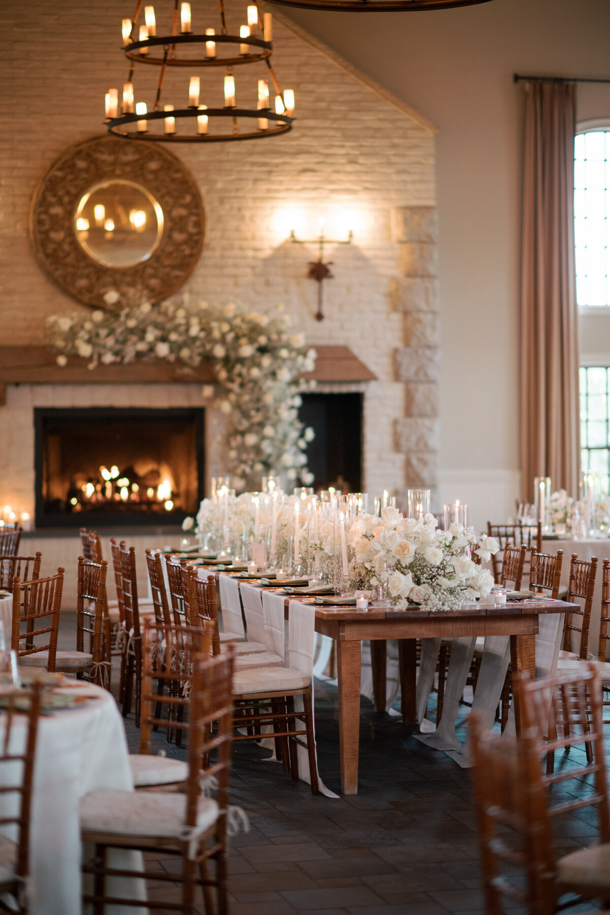 Early-Mountain-Vineyard-Wedding-by-Kiyah-C-Photography-Emma-Rye-643