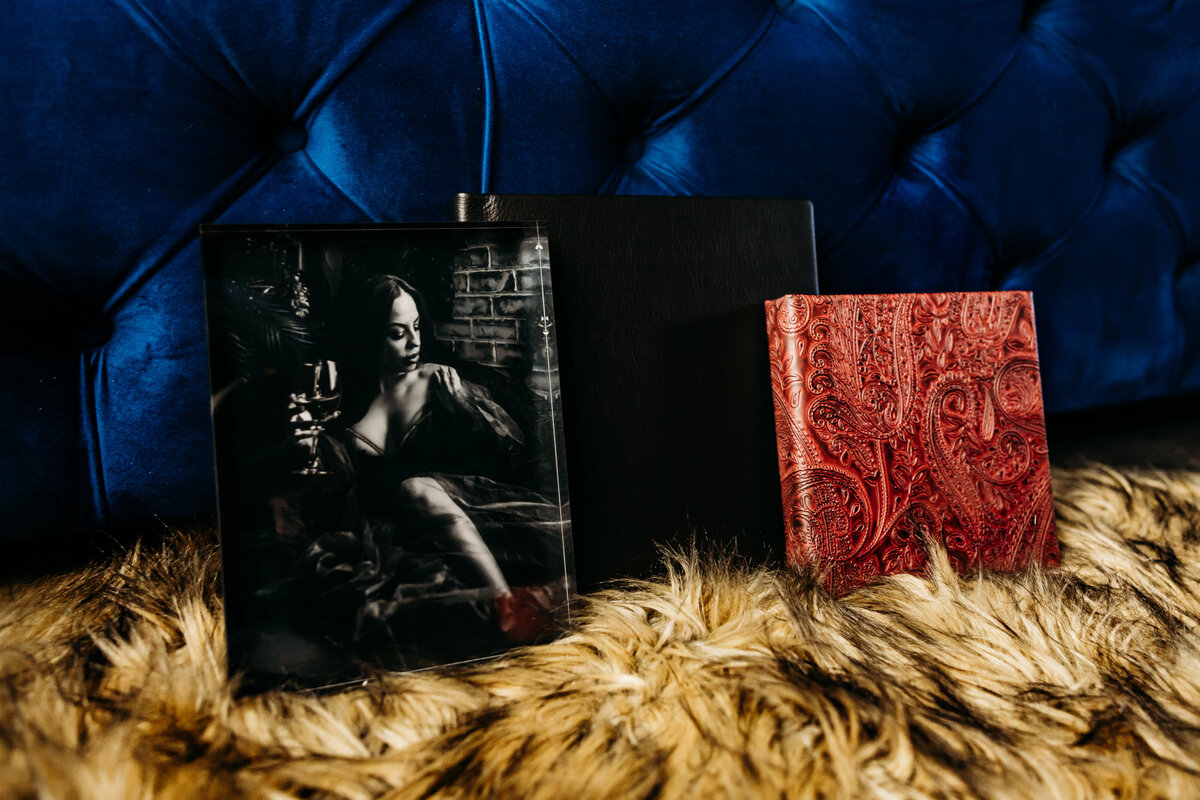 Boudoir photography keepsake album on fur rug in Lubbock, Texas photographer in Amarillo TX