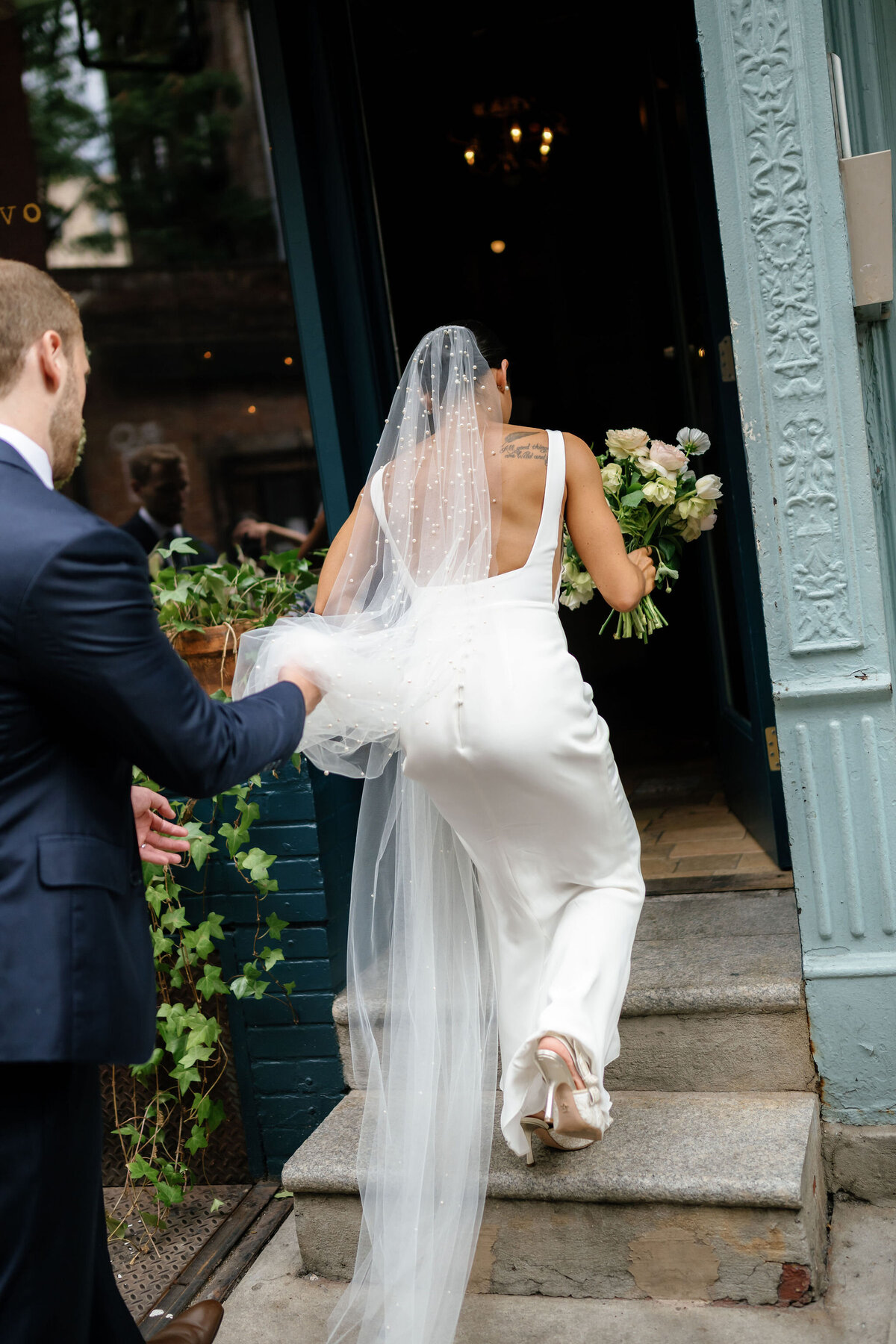 NYC Bride & Groom Portrait by Lisa Blanche Photography