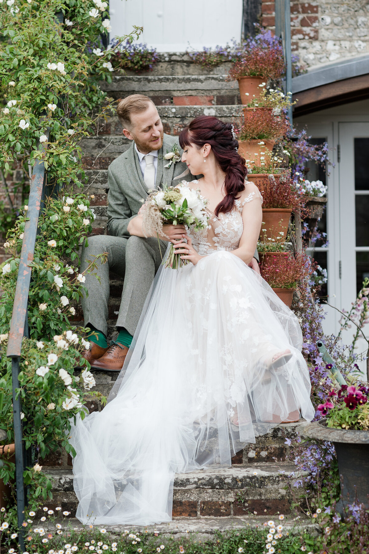 0156 country weddings at Upwaltham Barns in West Sussex