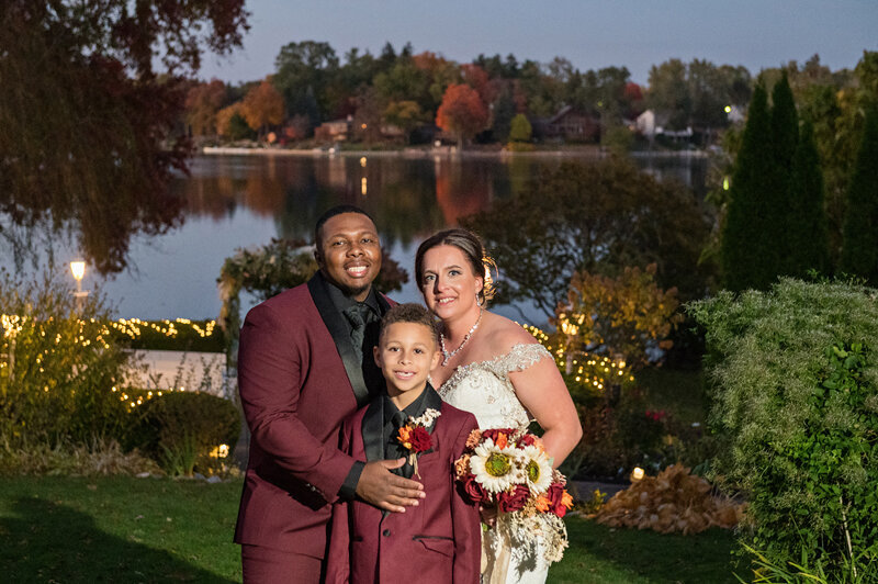 Detroit Wedding Photographer Victoria Wedding Chapel-201