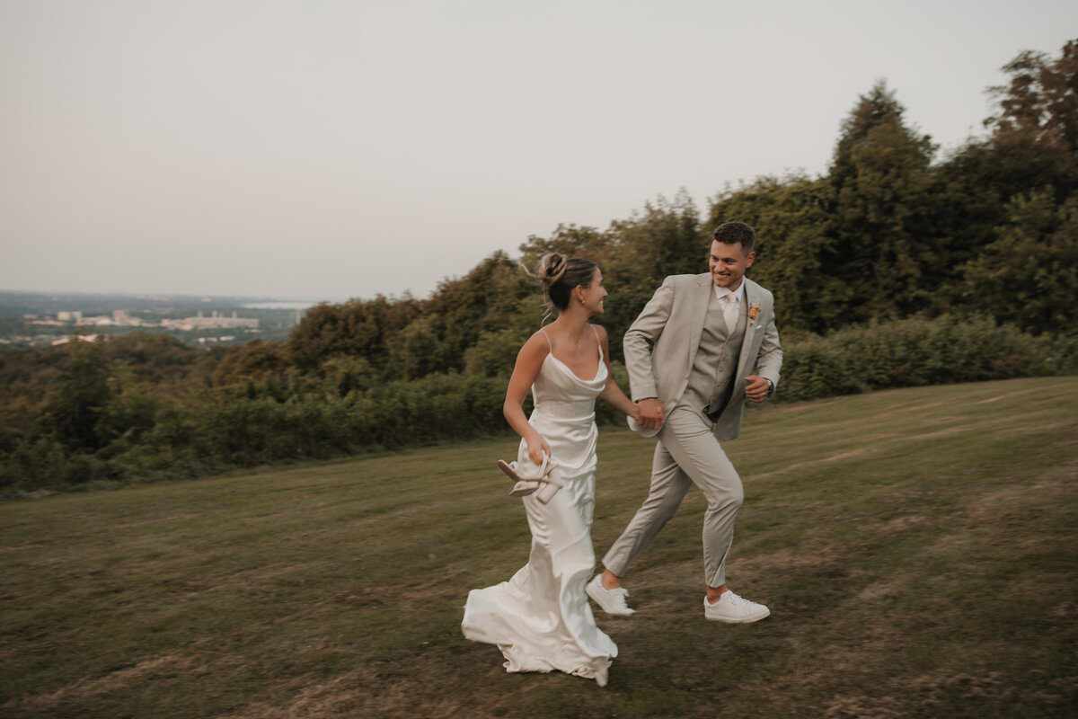 brooke-max-wedding-ancaster-summer-vintage-romantic-tamahaac-club-hamilton-268