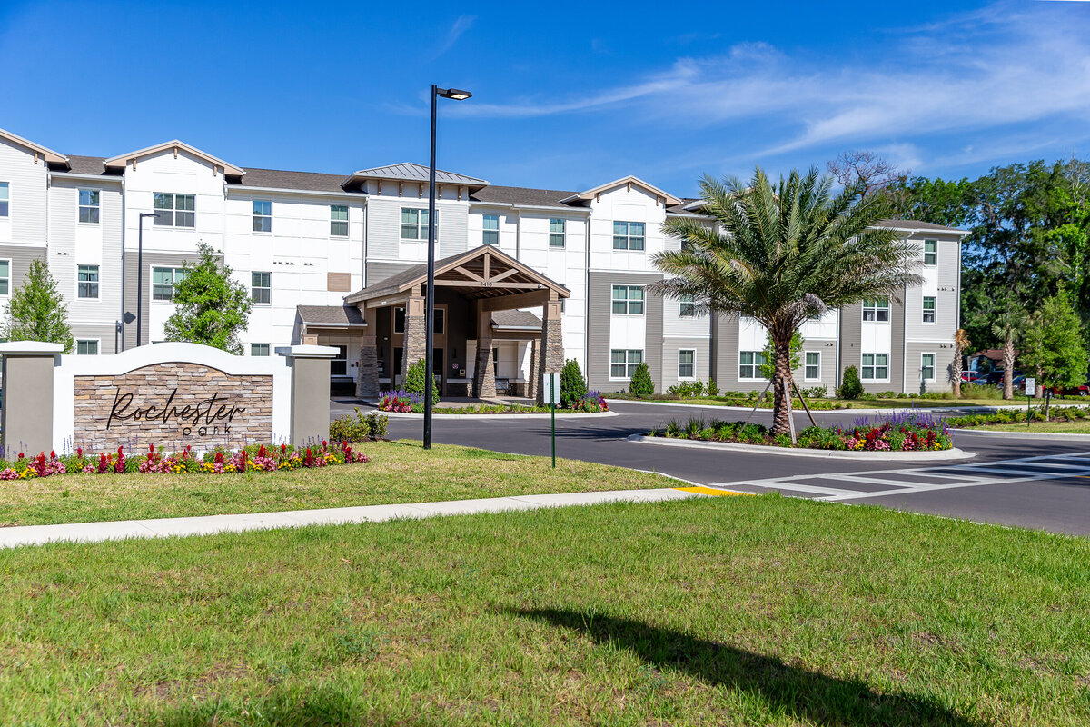 042324ROCHESTERPARK-1