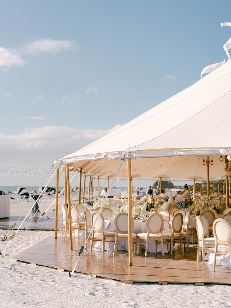 Sarah+&+John+Wedding+Previews+_+Lauren+Galloway+Photography-40