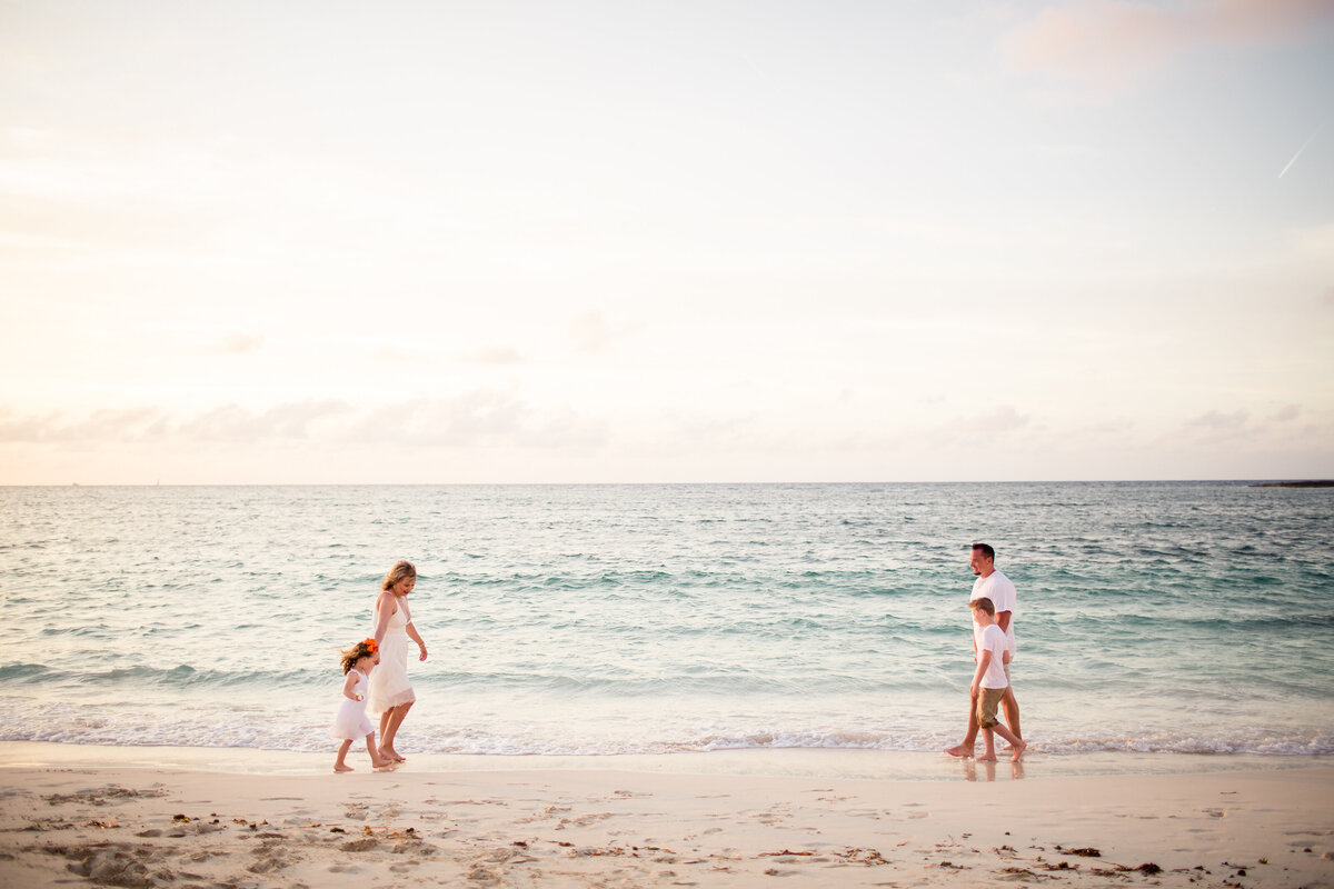 EboniRobyn-Family-Cove-Atlantis-ParadiseIsland-Tiffany-Nassau-TheBahamas-89