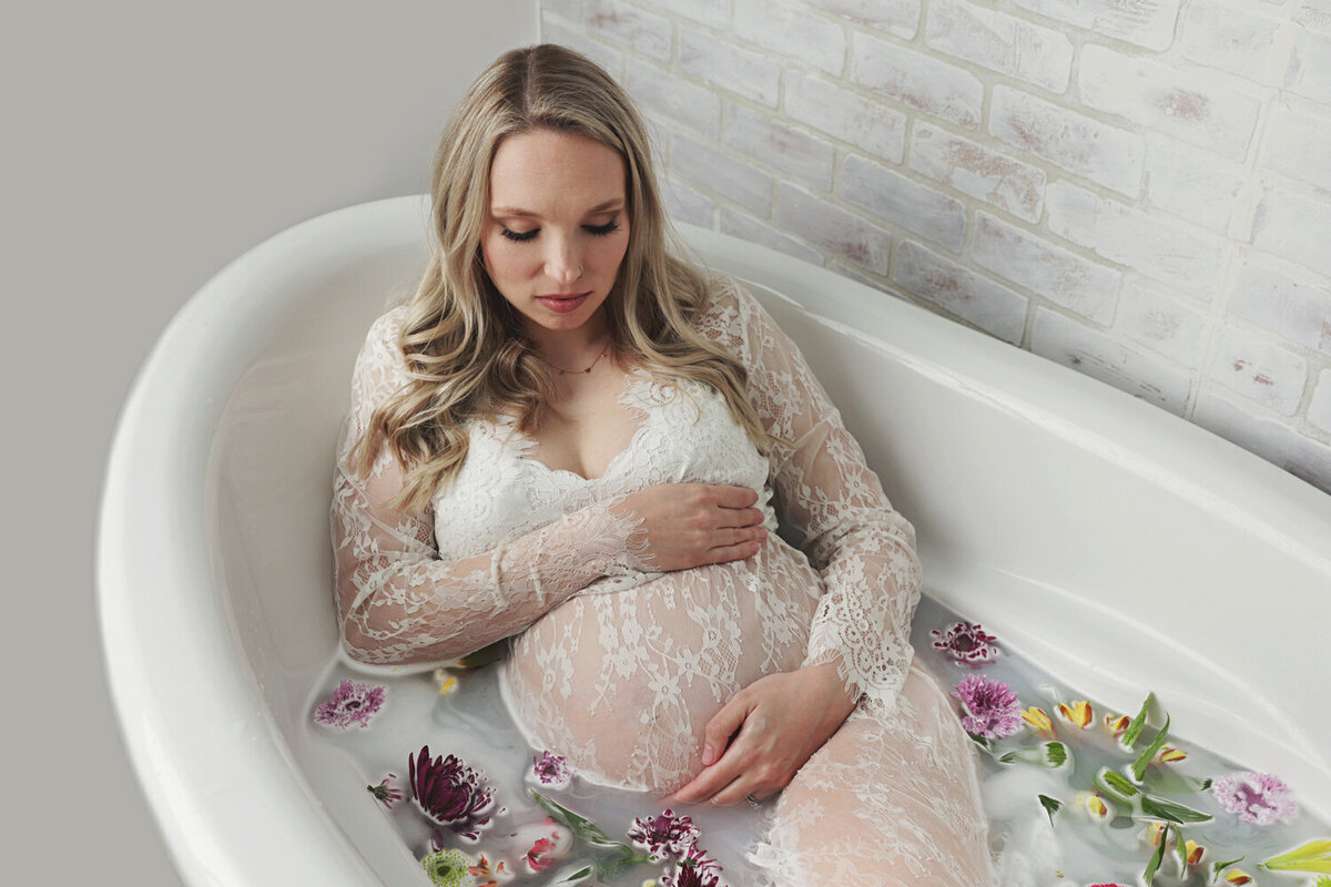 white lace maternity dress