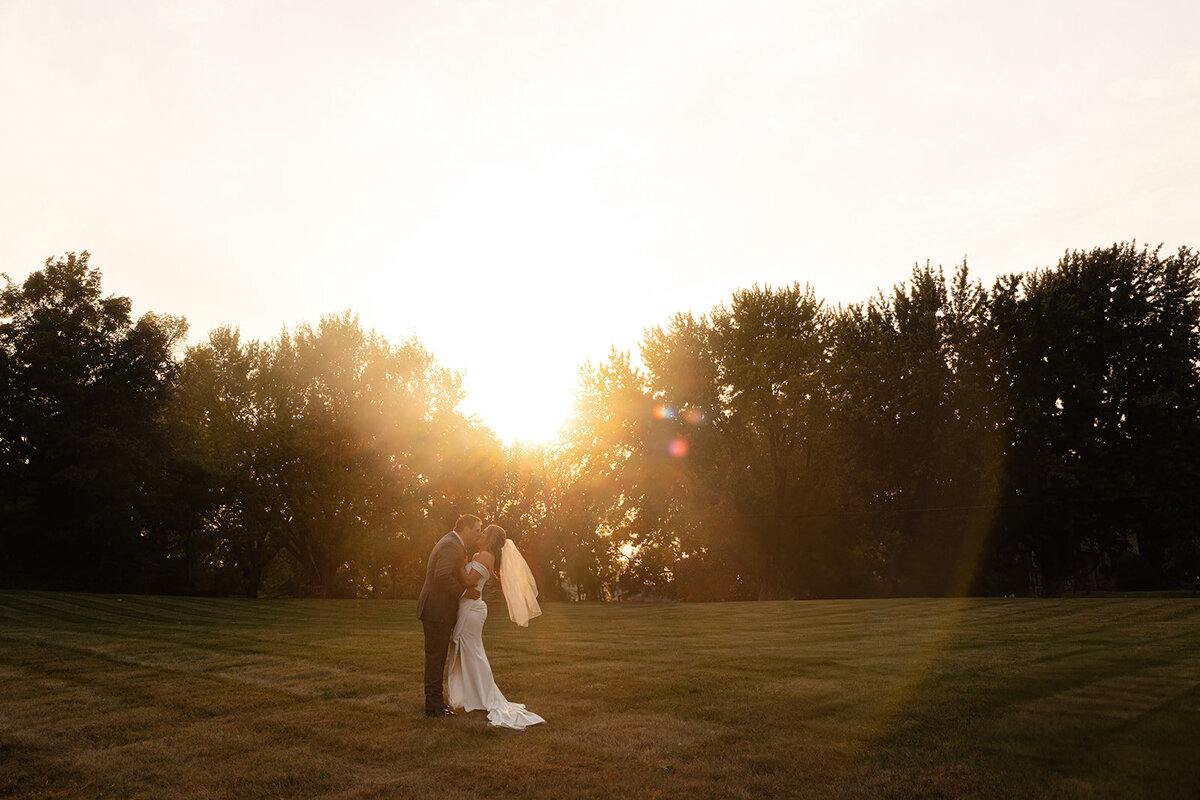 kylbrobridalportraits-126_websize