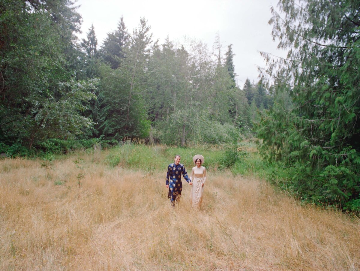 CS-Backyard-Wedding-Seattle-Jess-Buckley-Photo-9