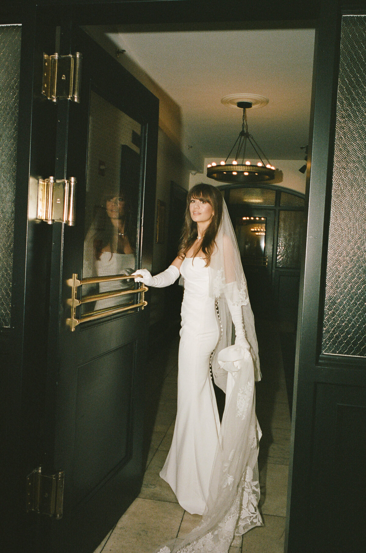 hotel-chelsea-wedding-madeleine-elliott-029
