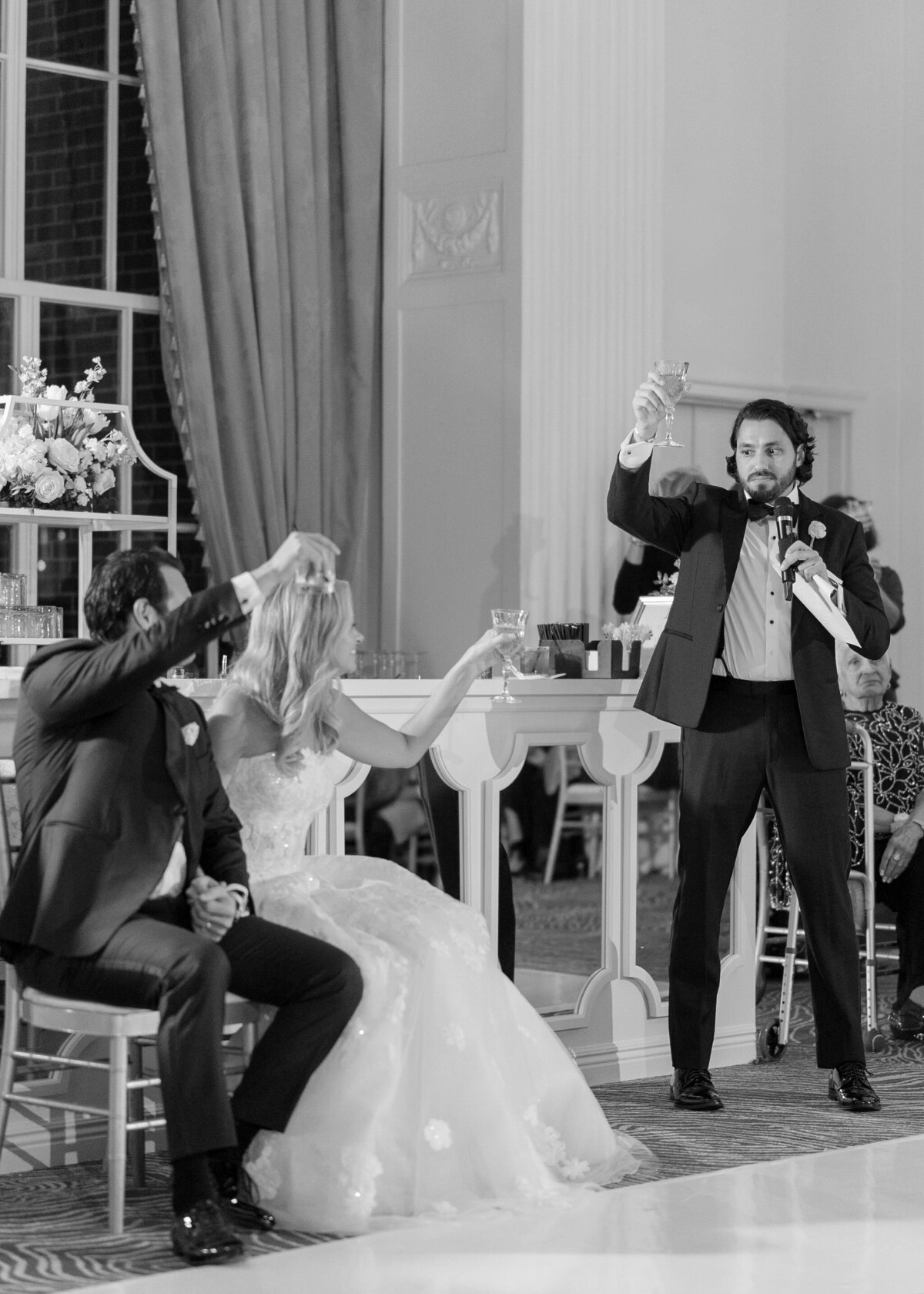 sarahharvey_ditostoweddingpreview414512