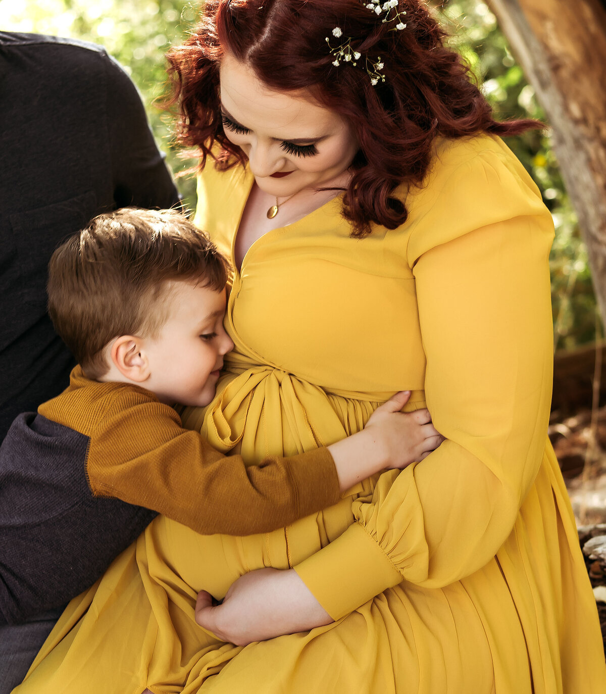 mom and son maternity photo