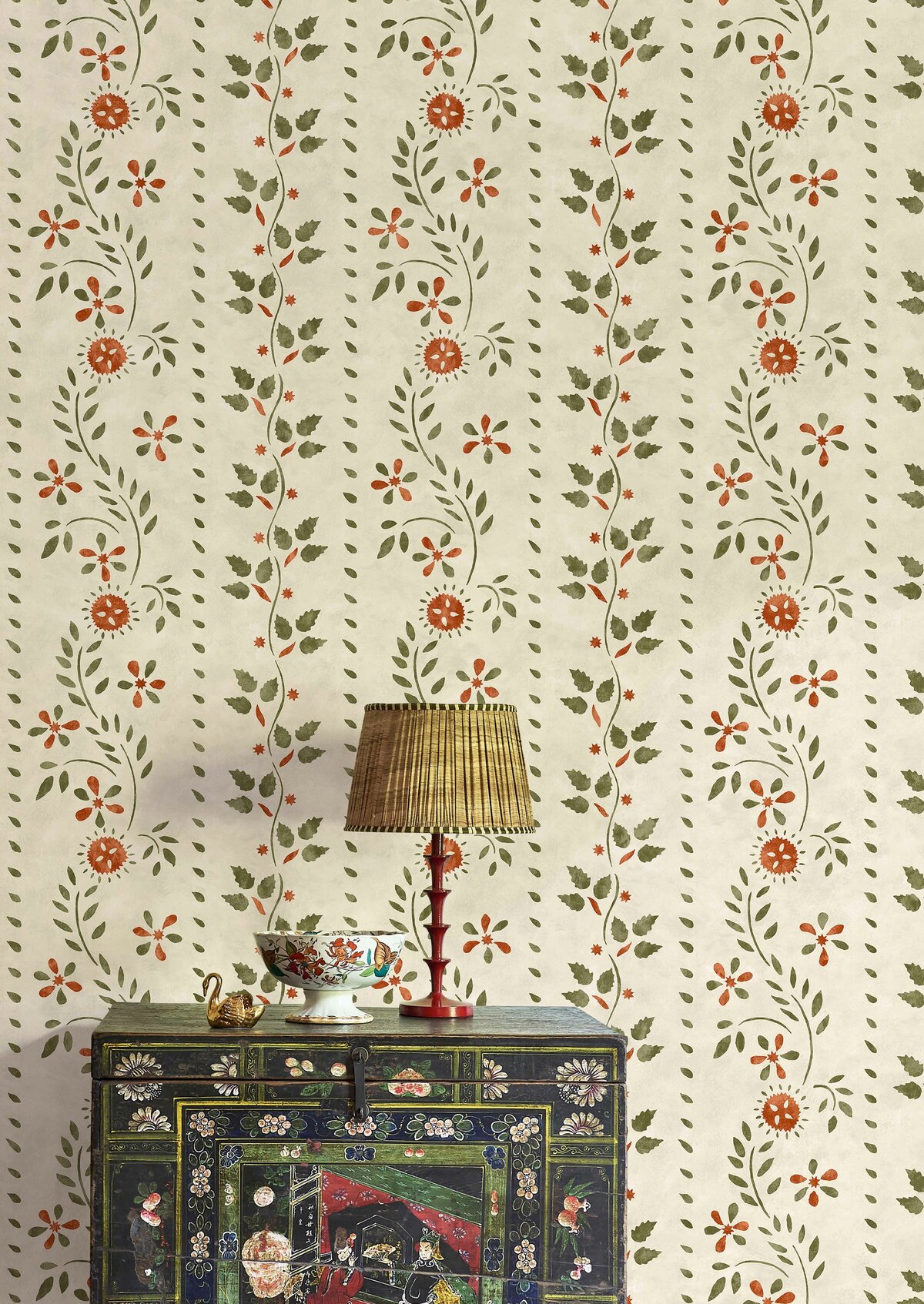 folklore-green-apple-wallpaper-living-room-lewis-wood.3221910f