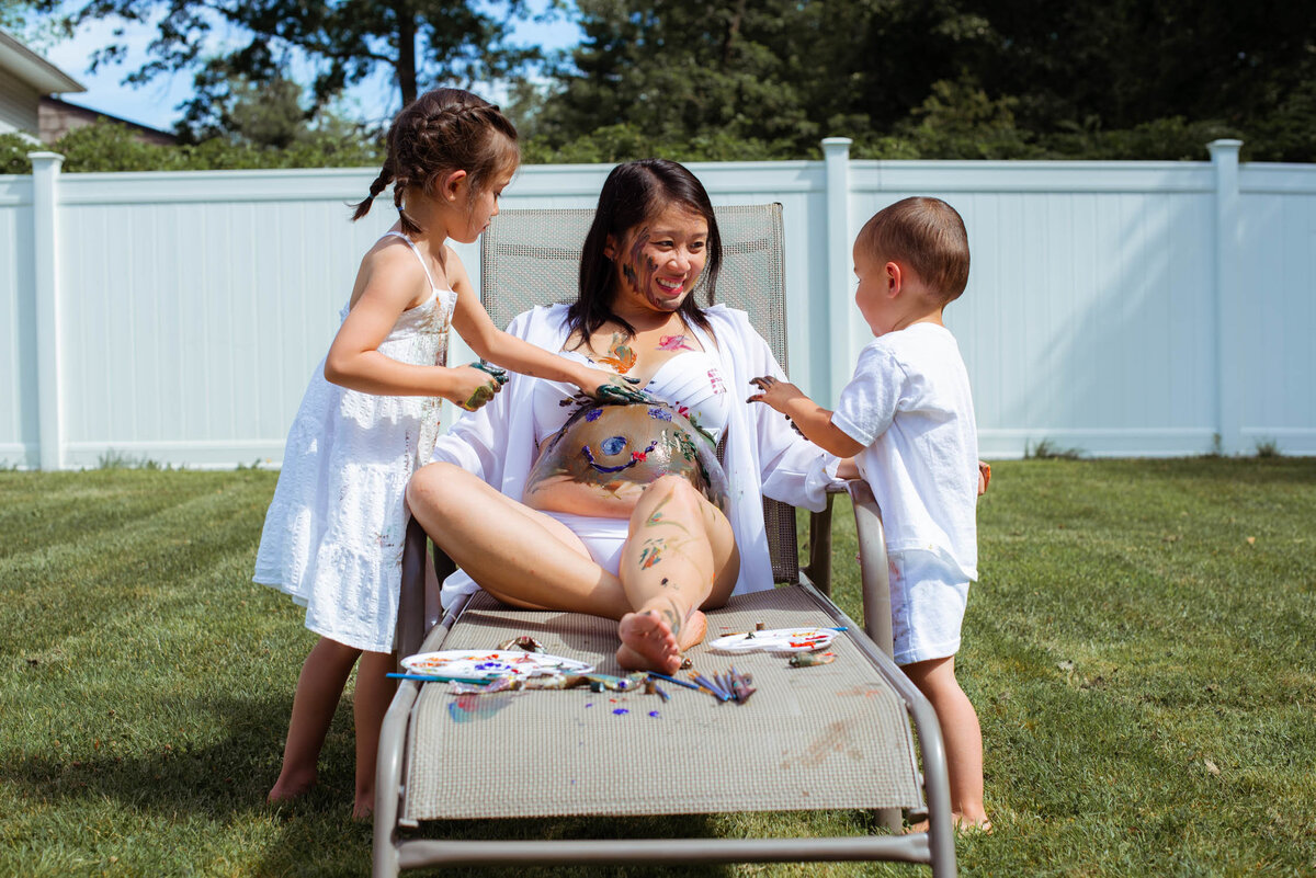 Leong Summer Outdoor Maternity Lifestyle Paint Session, East Brunswick NJ Photographer-15