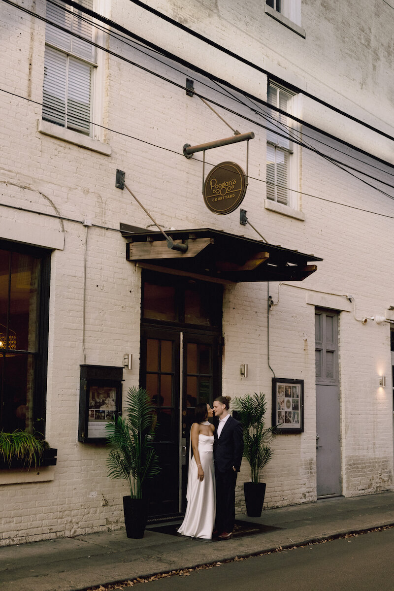 charleston-wedding-photographer-domentary-wedding-photographer-poogans-courtyard-wedding-the-nicholas-boutique-hotel-charleston1.jpg77