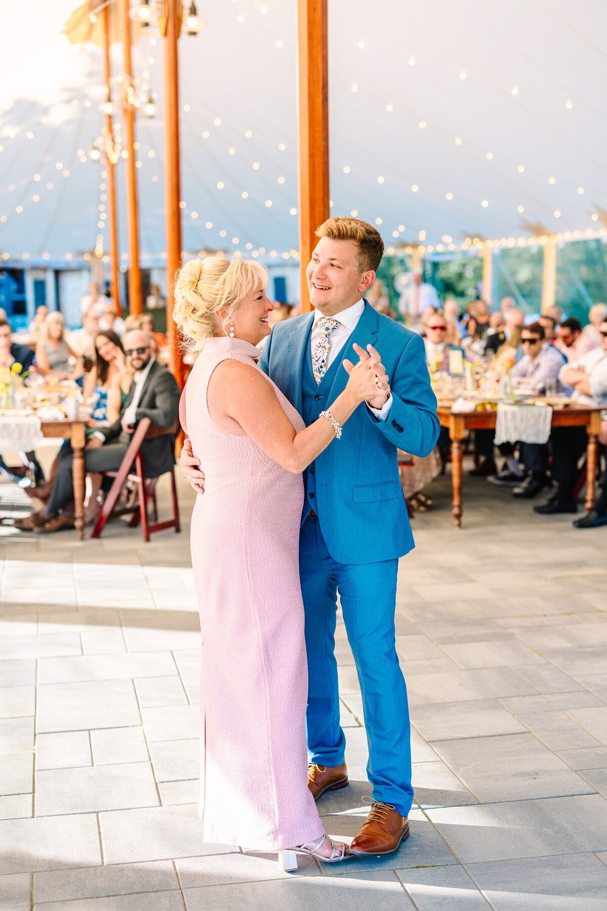 Wildflower_Inspired_Sunny_Colorful_Wedding_Photography_Preserve_at_Chocorua_New_Hampshire_0102