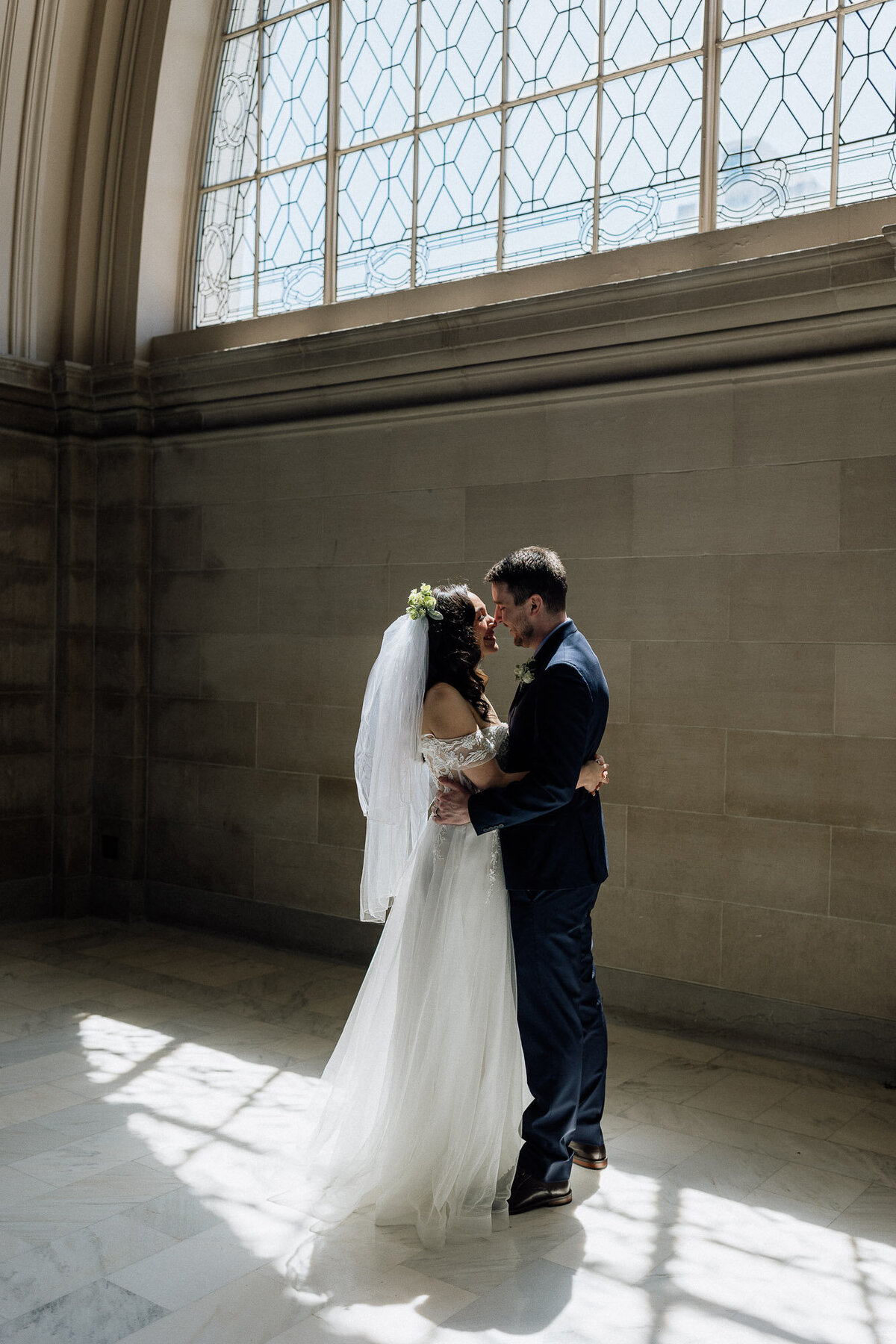 skyler-maire-photography-san-francisco-city-hall-wedding-1-3