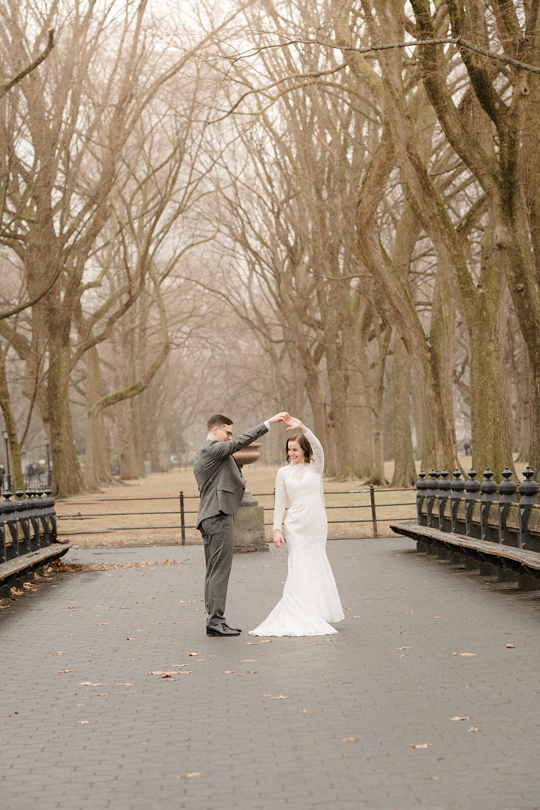 Intimate winter wedding at Central Park NYC | Oduma photography-185