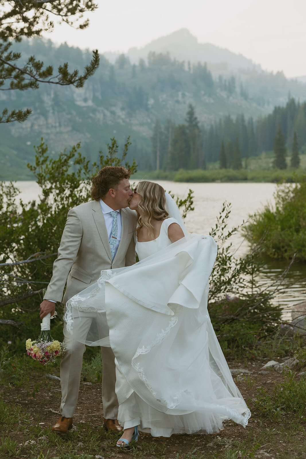 utah-wedding-photographer-tony-grove-elopement-documentary-photography-tanya-davids-photo-56