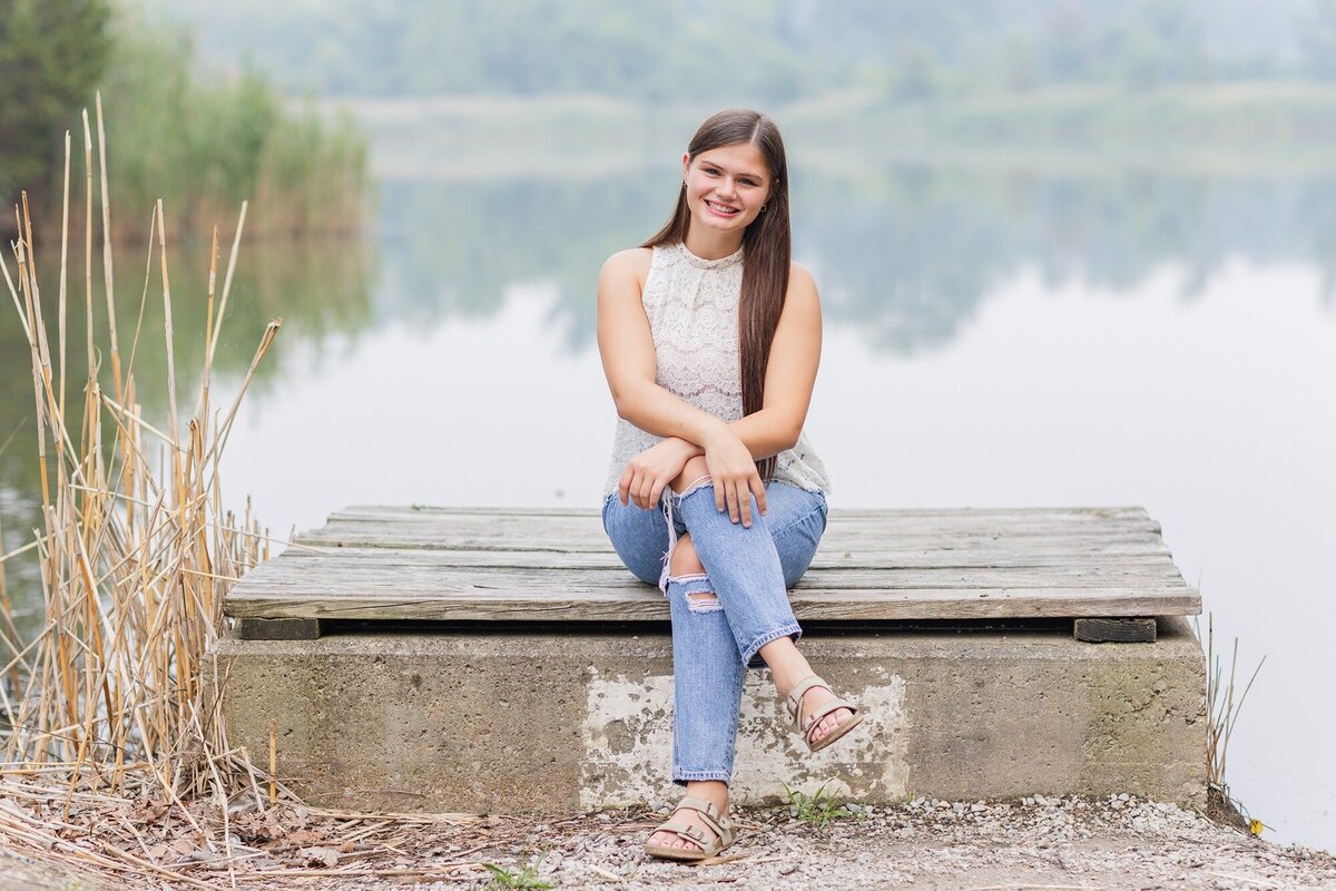 brynn-ohio-lake-senior-photos-1