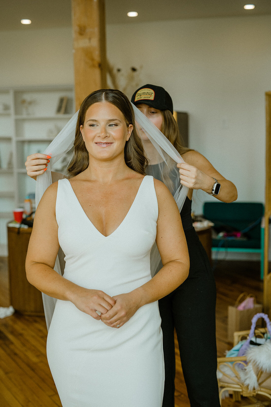 a-toronto1903-wedding-getting-ready-lovt-studio-the-symes-