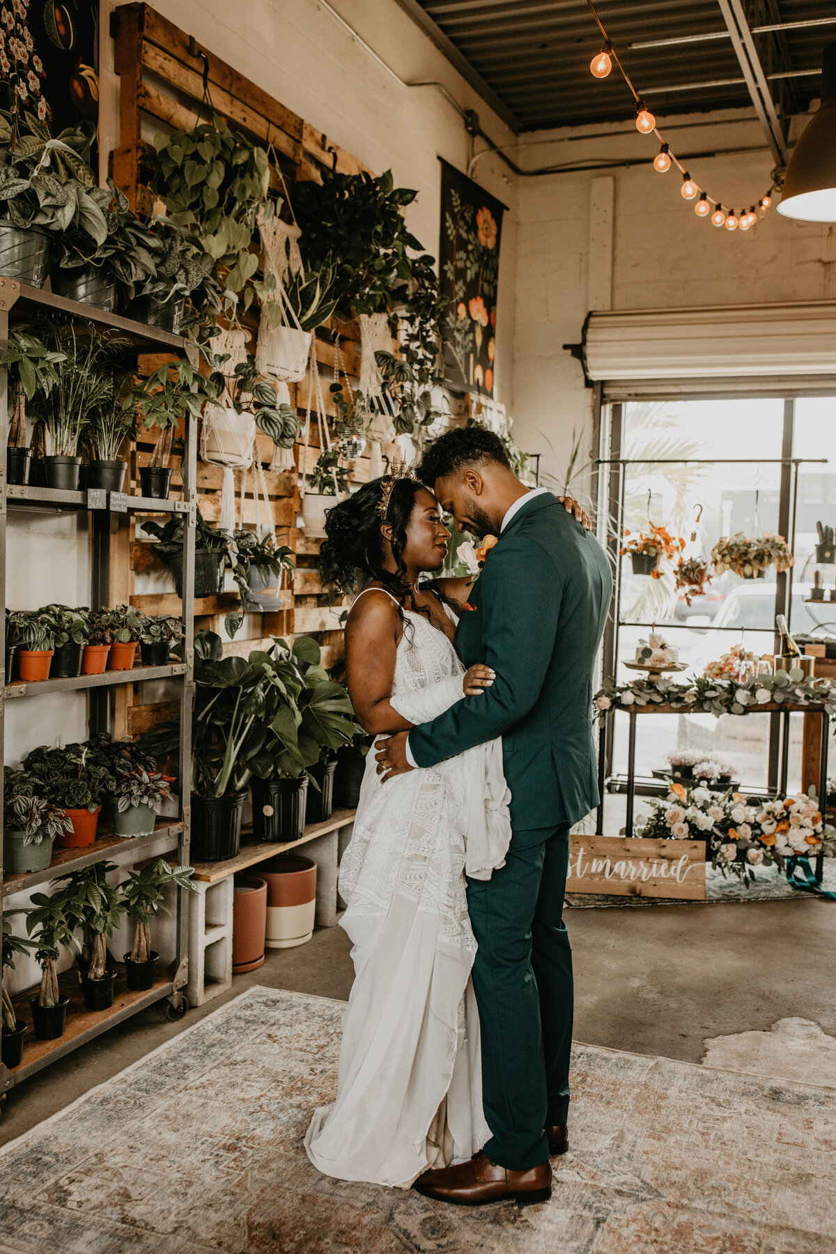 mad-images-wild-roots-elopement-in-florida-chantilly-chic-celebrations-4
