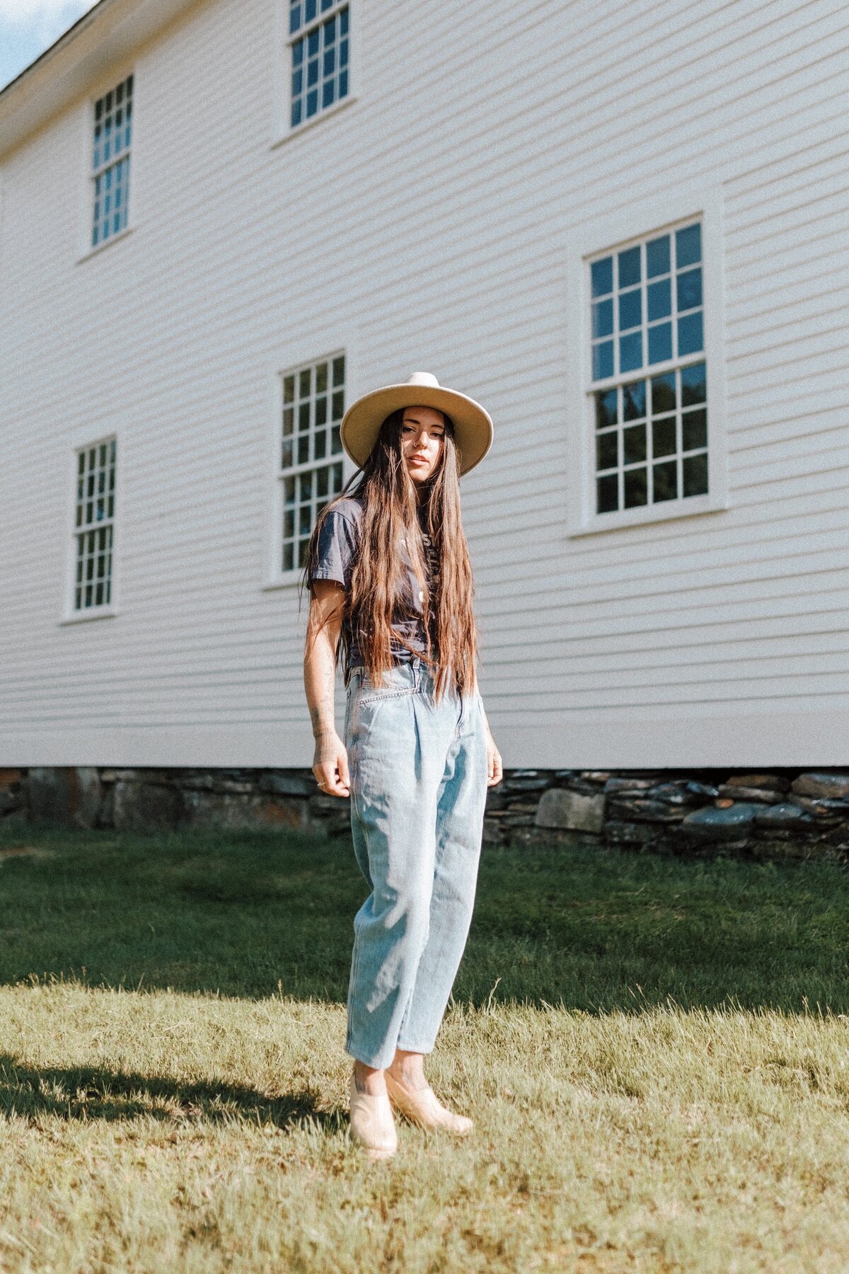 new-england-wedding-photographerluna-munn-photography-bird-of-flight-shoes-fall-20220150