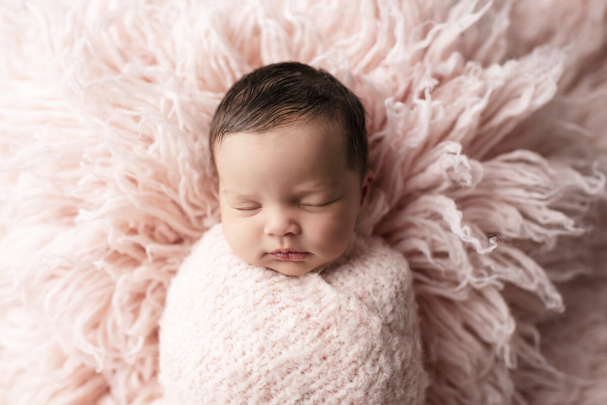 Newborn evelyn-195 copy