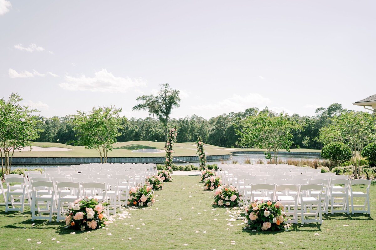 spring ceremony florals