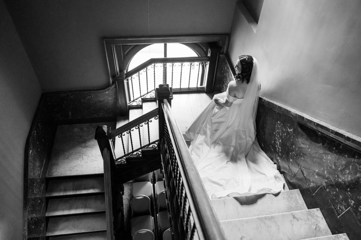 molly-alex-landmark-center-mn-wedding-day-9