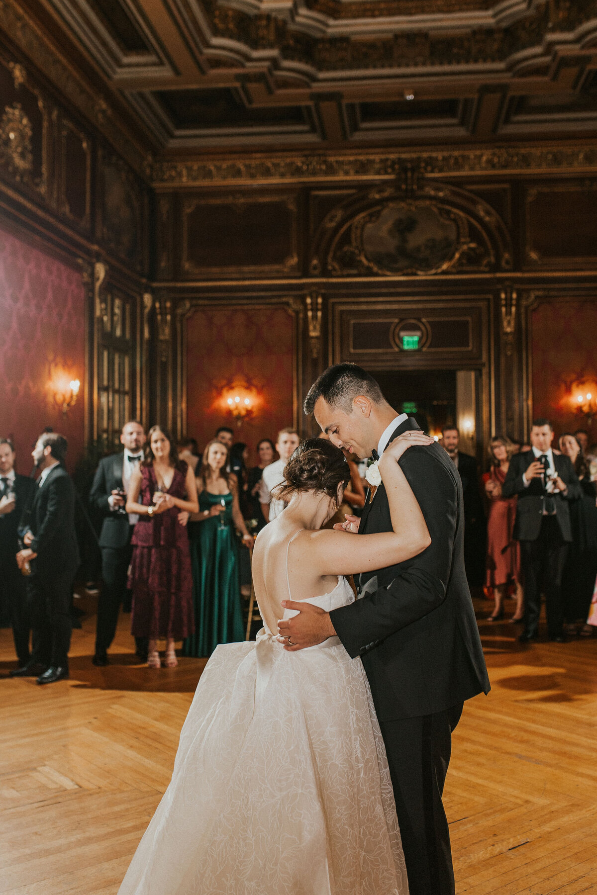 WELLING-FLORES.Wedding.EngineersClub-rcptn-191