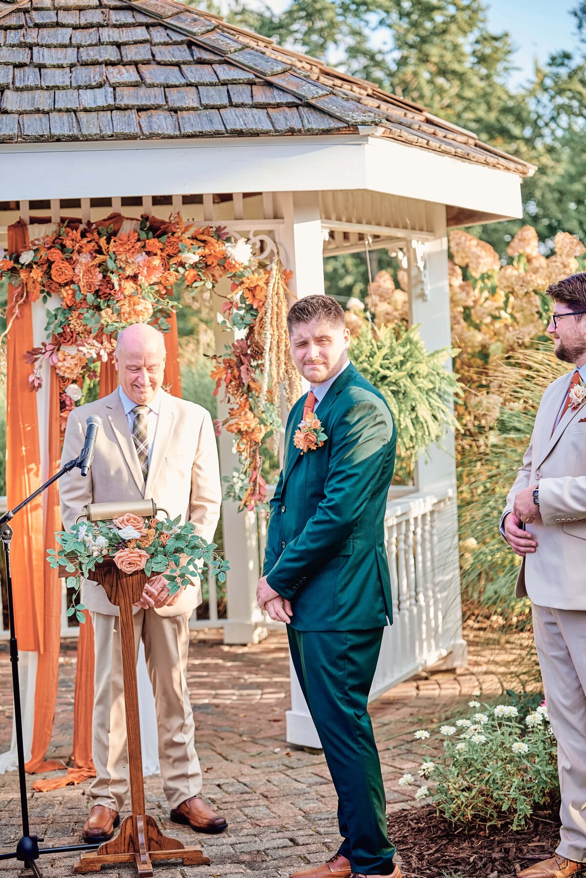 Lapeer-Country-Club-Wedding-118