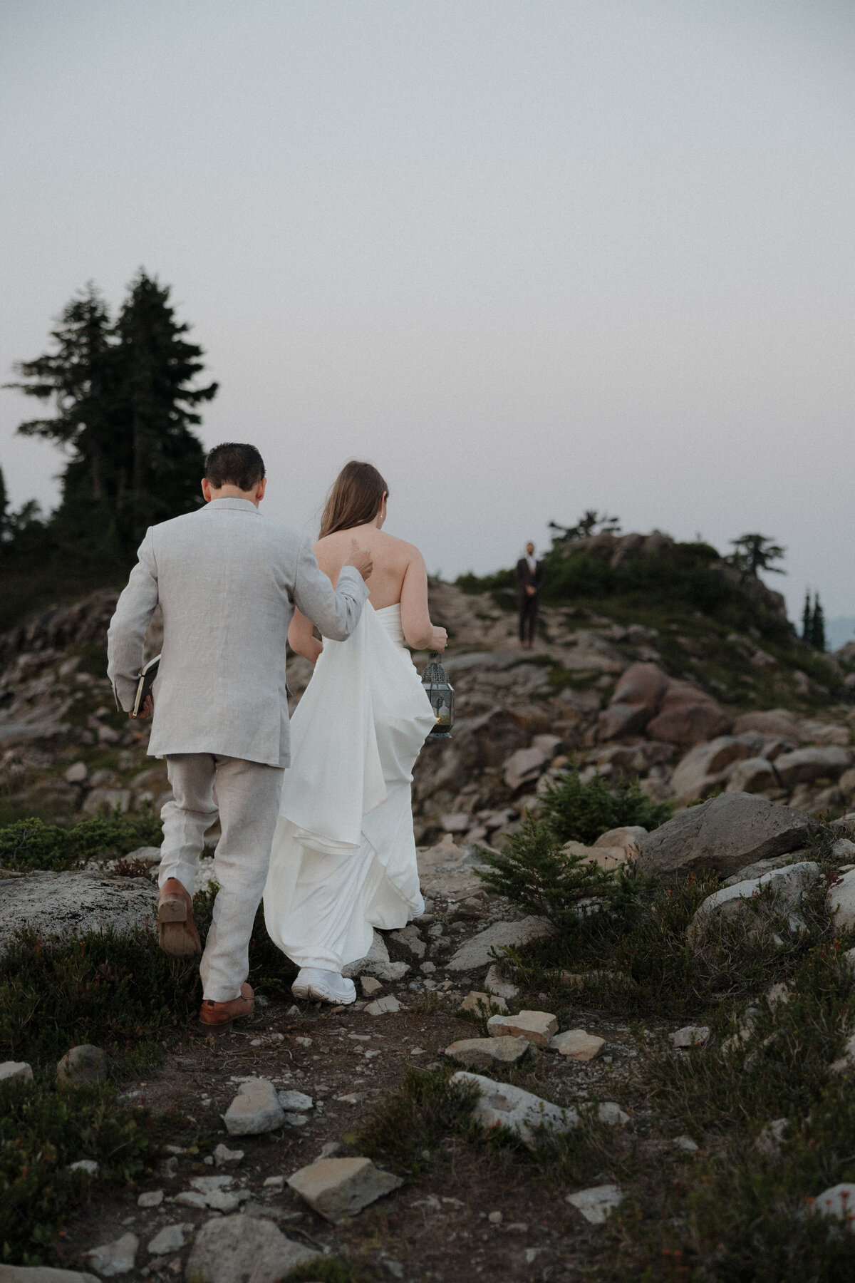 Washington Elopement Photographer