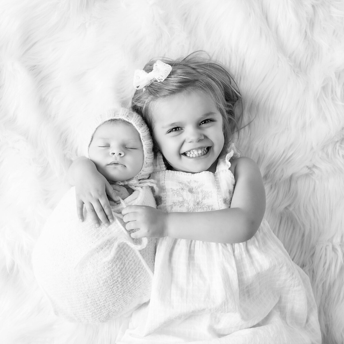 0-n-miami-newborn-siblings-photography-001