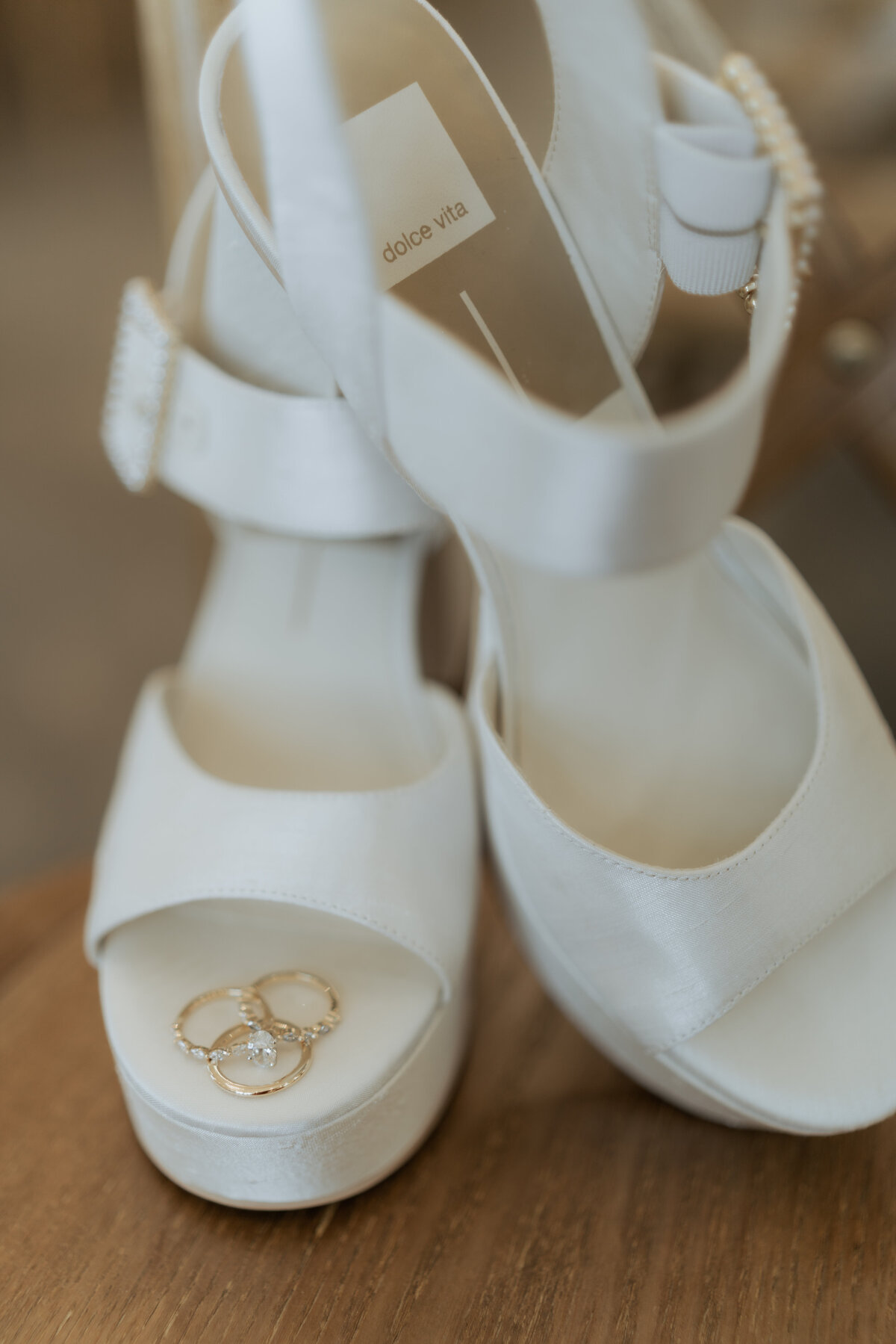 pile-wedding-23