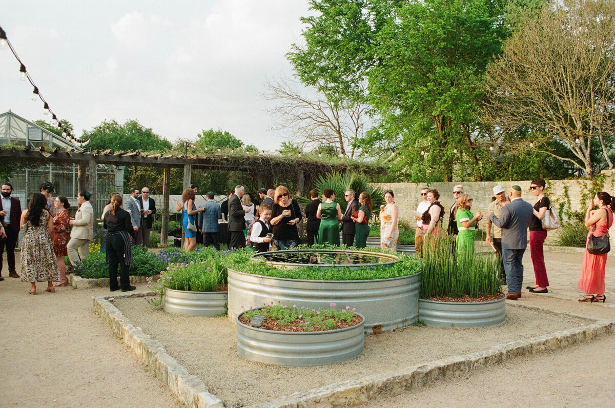 Esme&JacobWeddingPhotos_Previews_AustinWeddingPhotographer_HereafterFilms-55