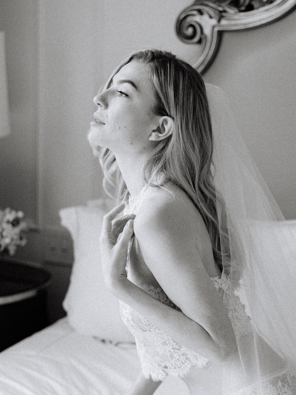 bridal boudoir portraits at the plaza-13