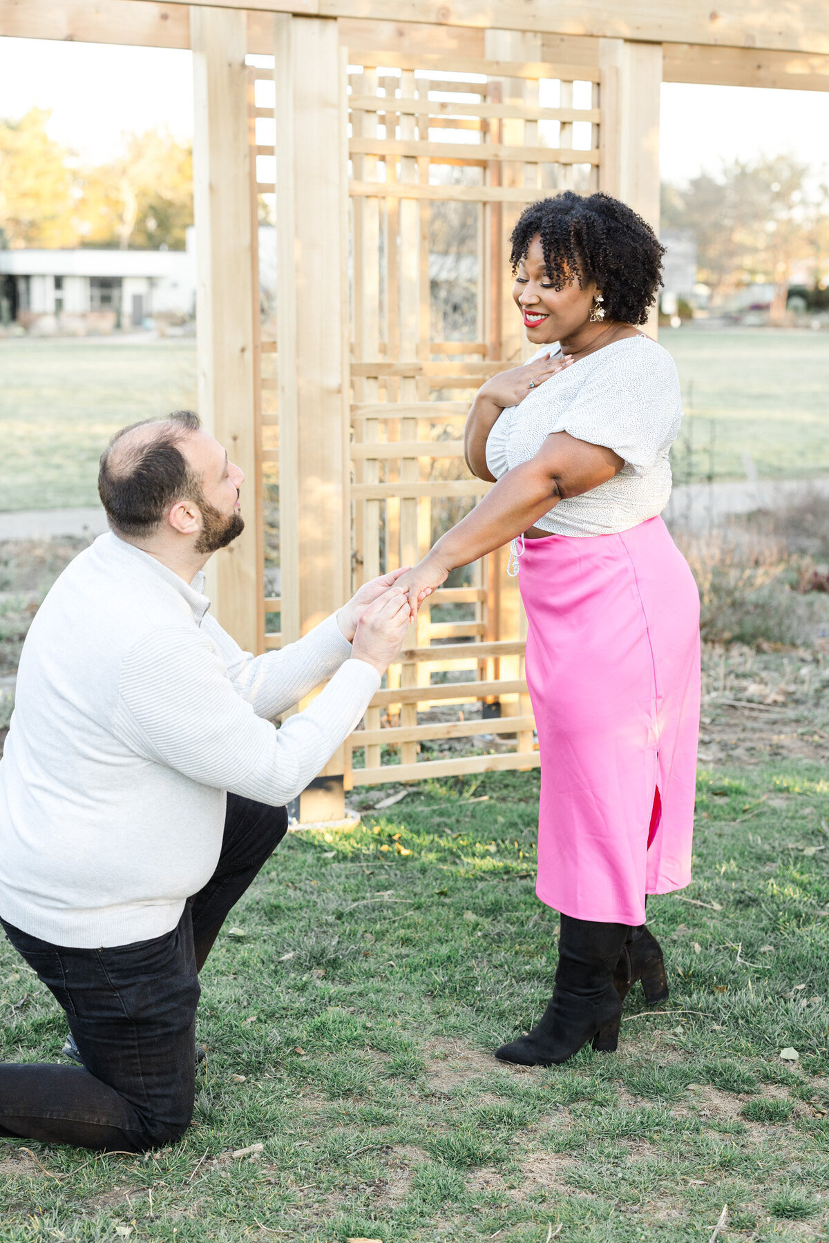 ENGAGEMENT-PHOTOGRAPHY-session-green-spring-garden-100