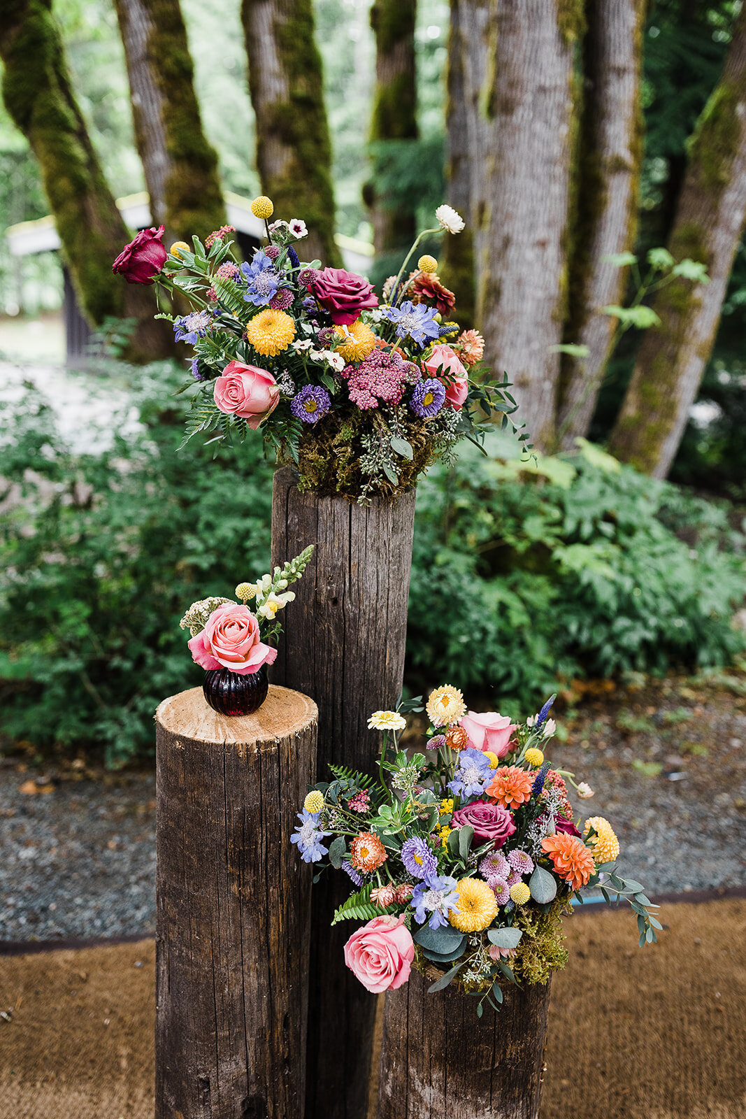 custom flowers for Sunwolf Squamish wedding - Within the Flowers