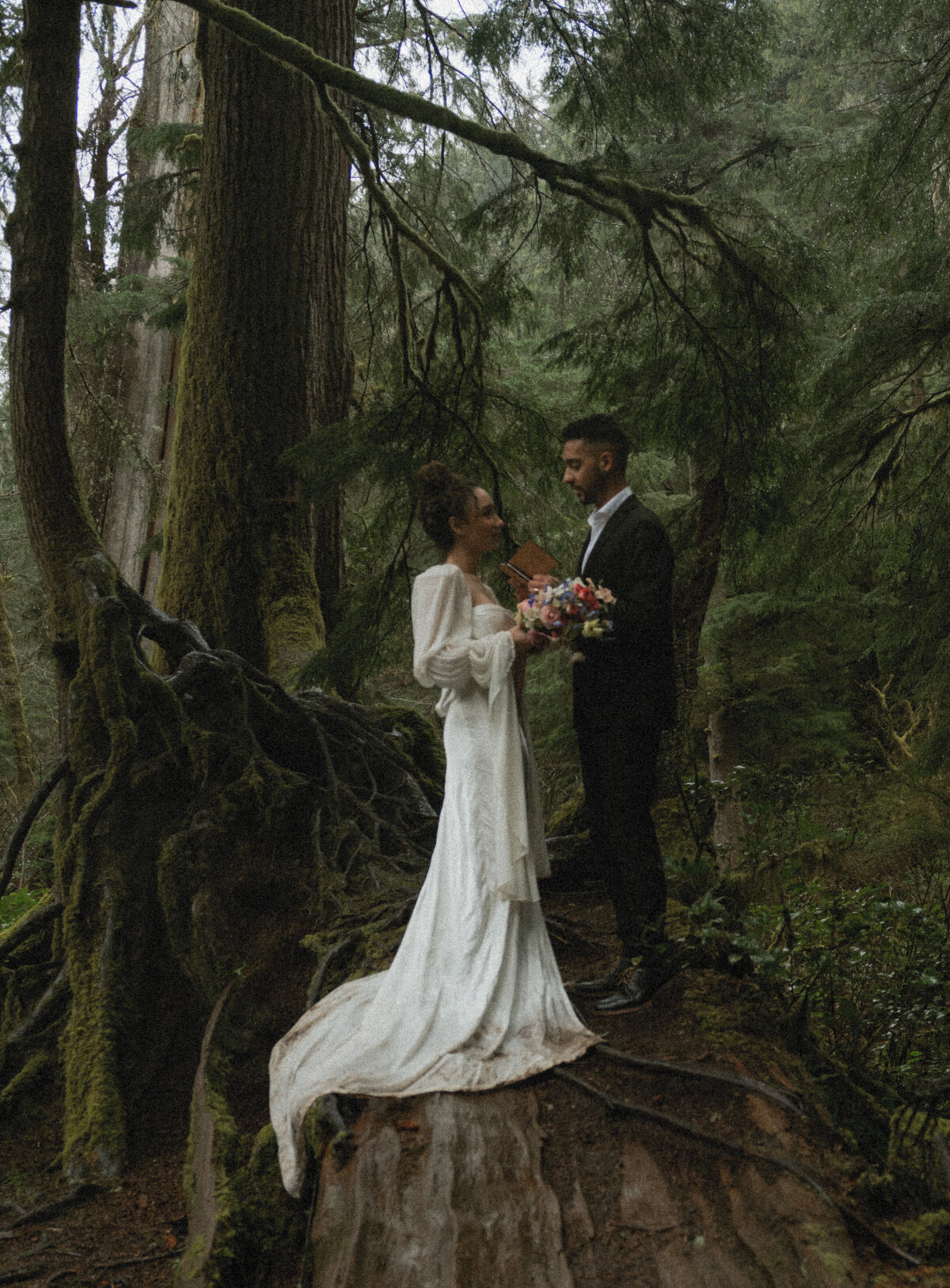 elopement oregon short sands beach - lizarrietaphotography-106