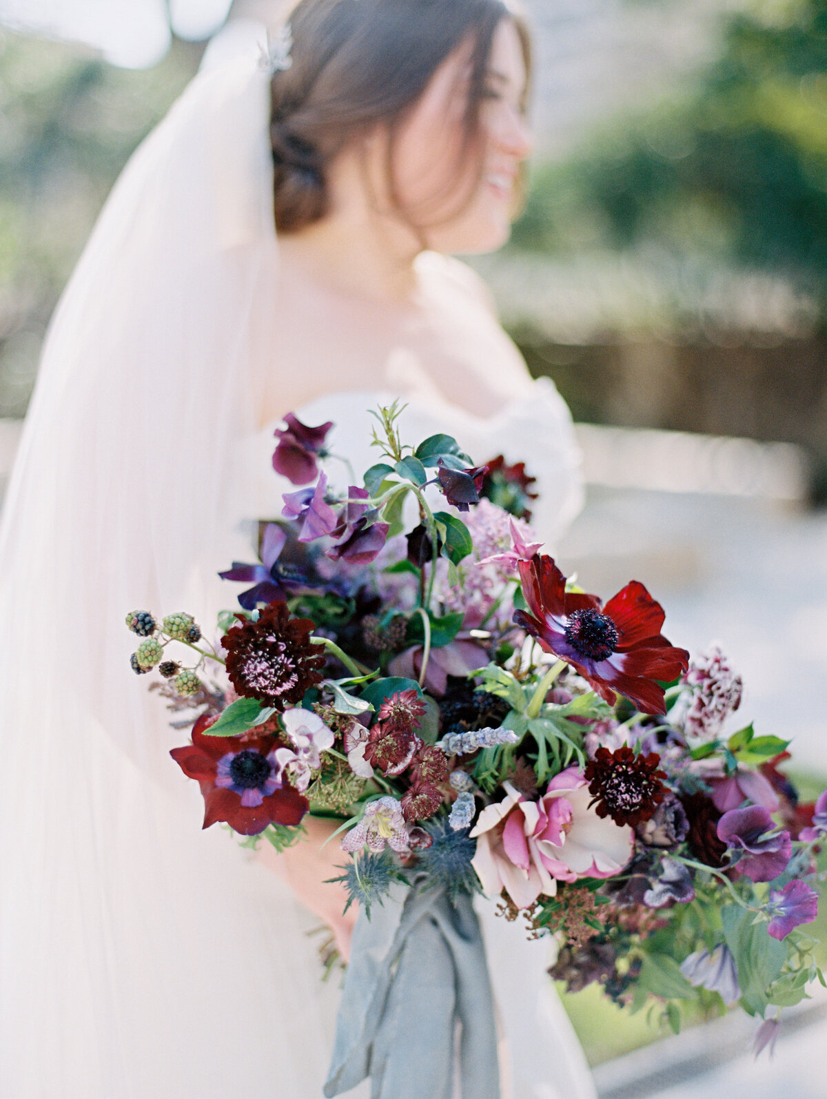 07-max-owens-design-jewel-toned-wedding-purple-bouquet