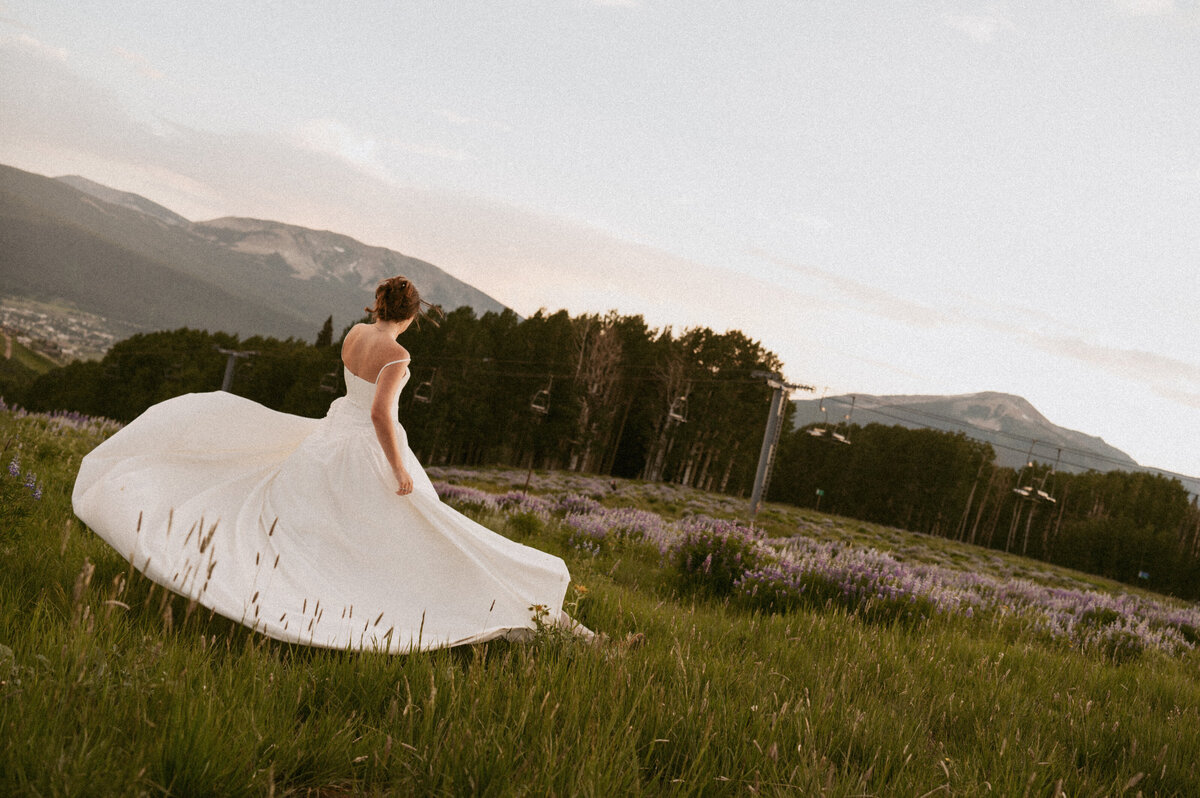 Bell Elopement CB-145