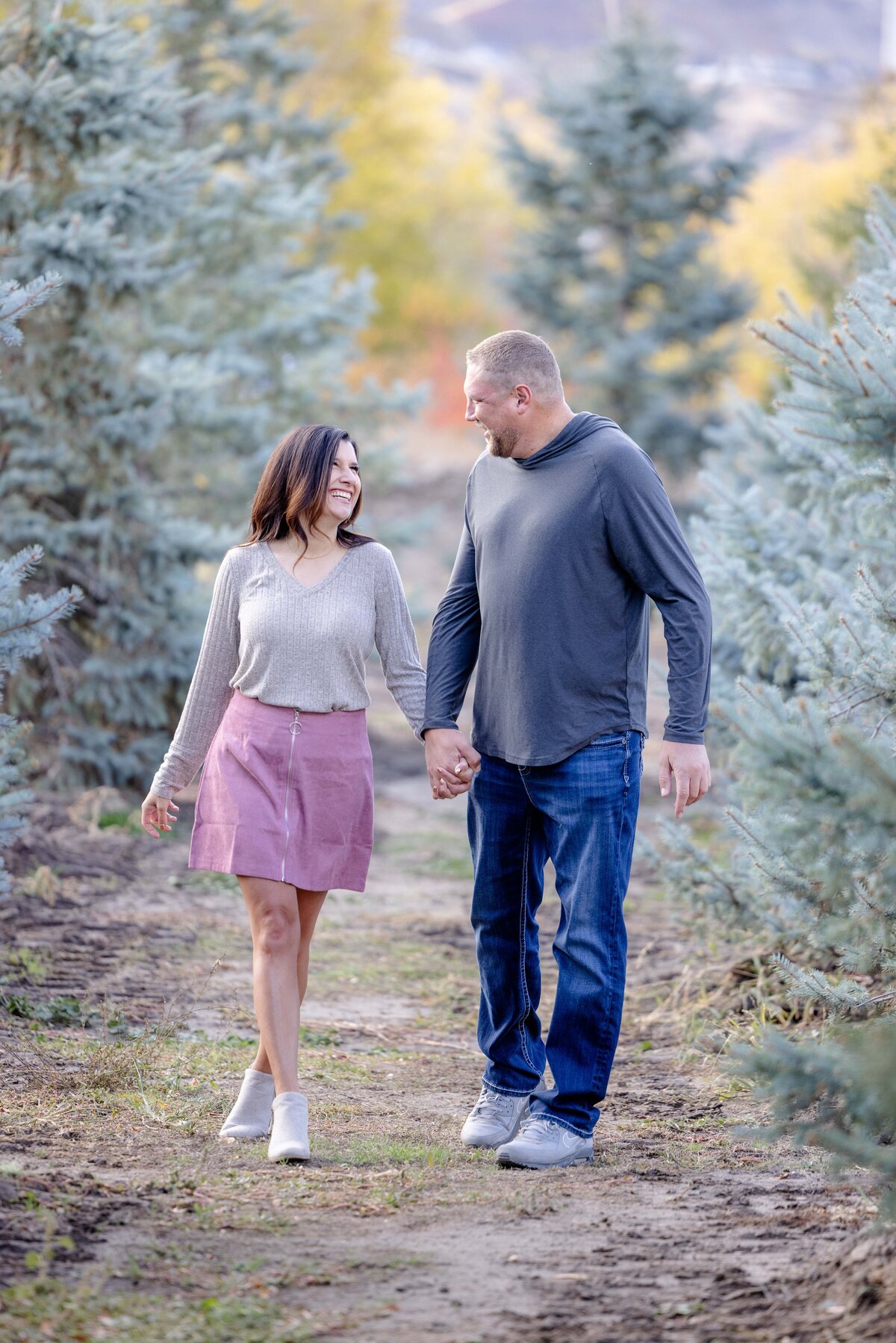 Utah-County-UT-Christmas-Tree-Farm-Mini-Session-Magnolia-and-Grace-Photography-Co-ChelseaL-# (1)-10
