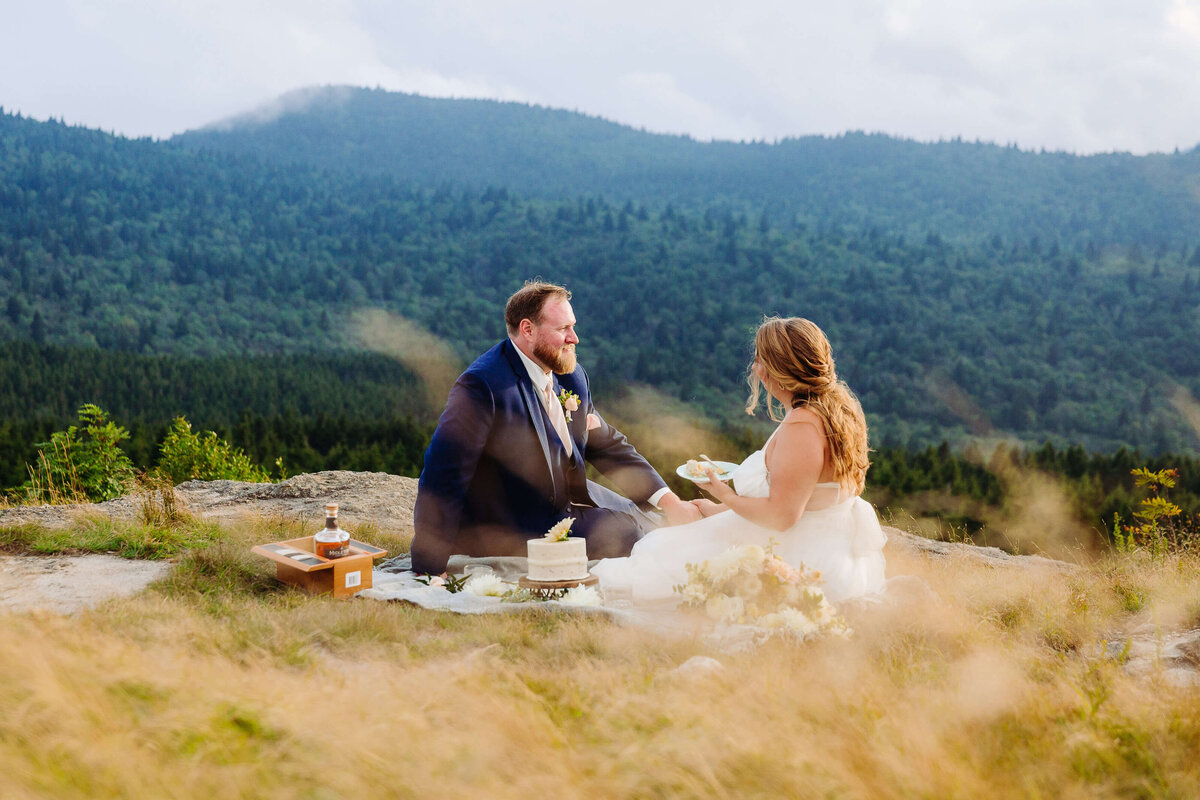 Black-Balsam-NC-Elopement-53