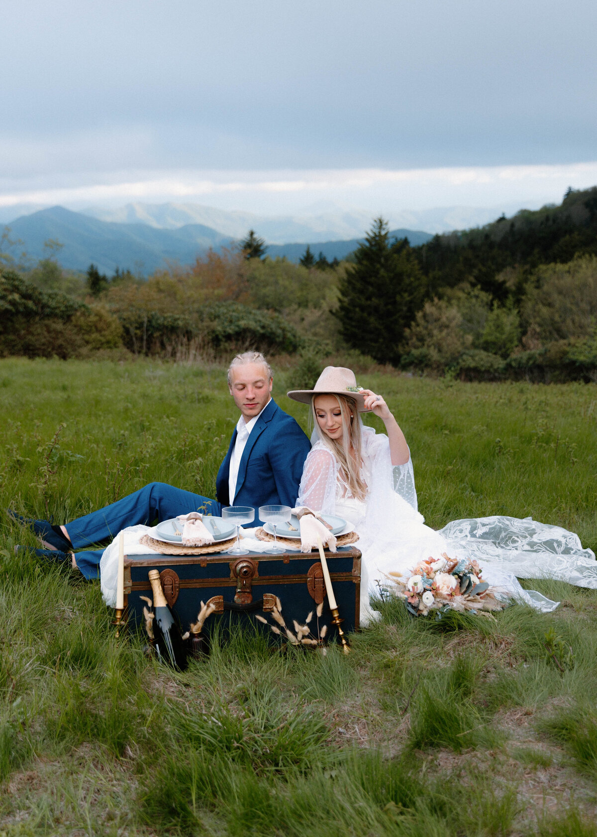 PNW Wedding and Elopement Photographer_ Ashlynn Shelby Photography-10