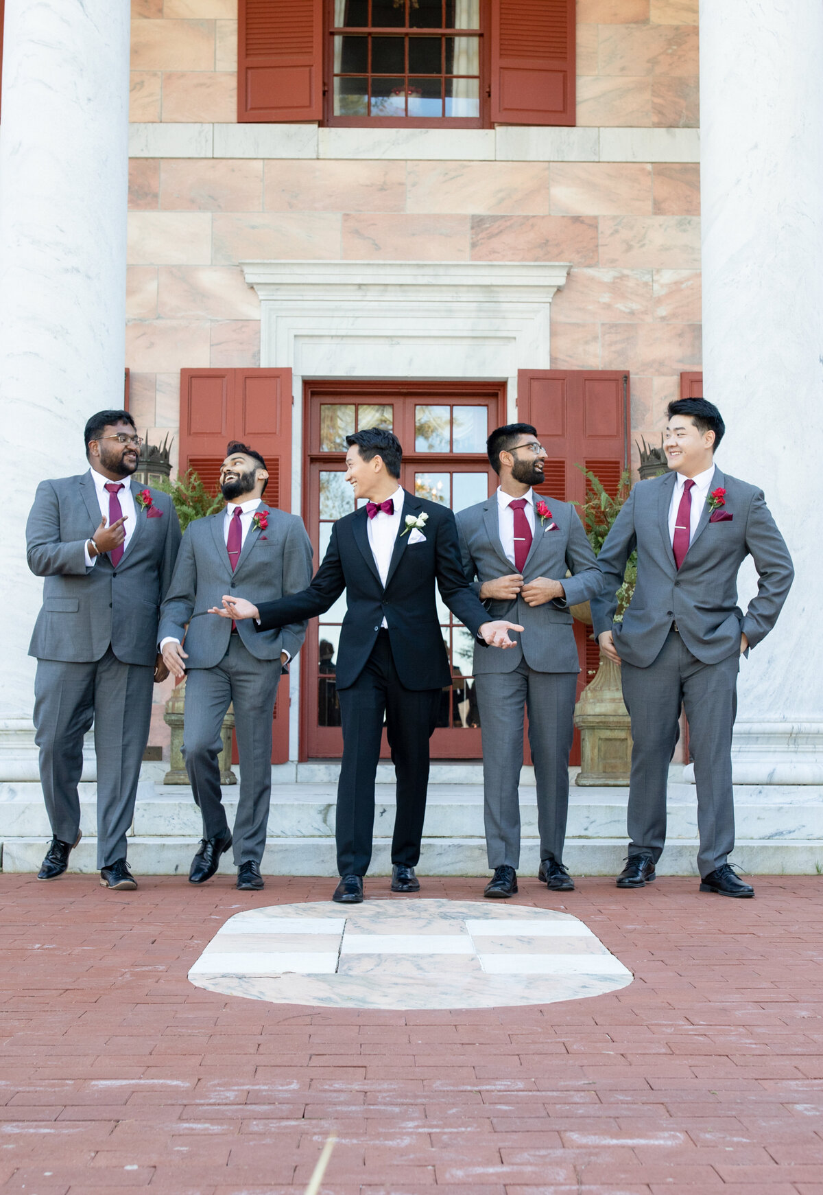 Groom-and-Groomsmen-Tate-House-Marble-Entrance-Steps