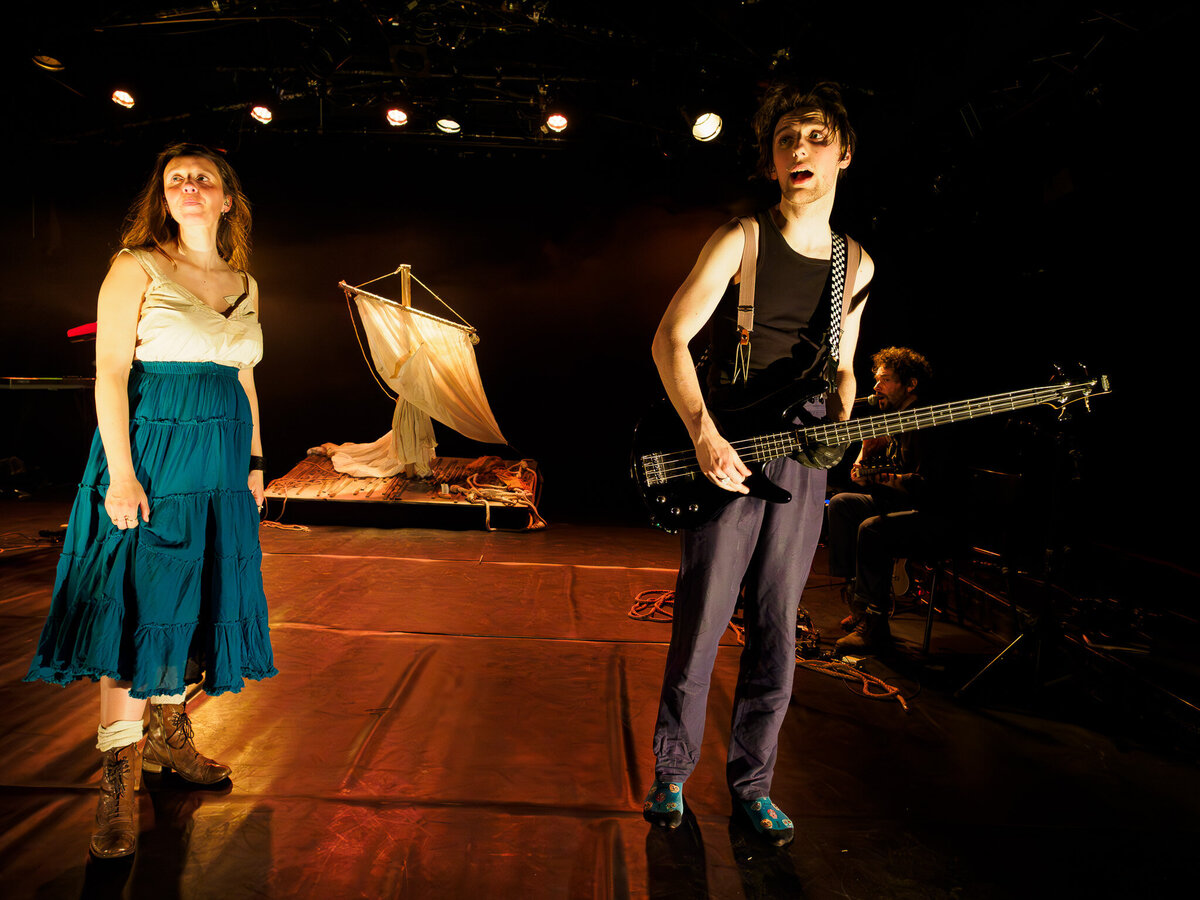 MATTEA Idée originale, interprétation Alexandra Lacour : texte Laura Léoni : mise en scène Sébastien Bonnabel : concept musical et sonore Alexandra Lacour, Ulysse Chaffin_4080069-2-Enhanced-NR